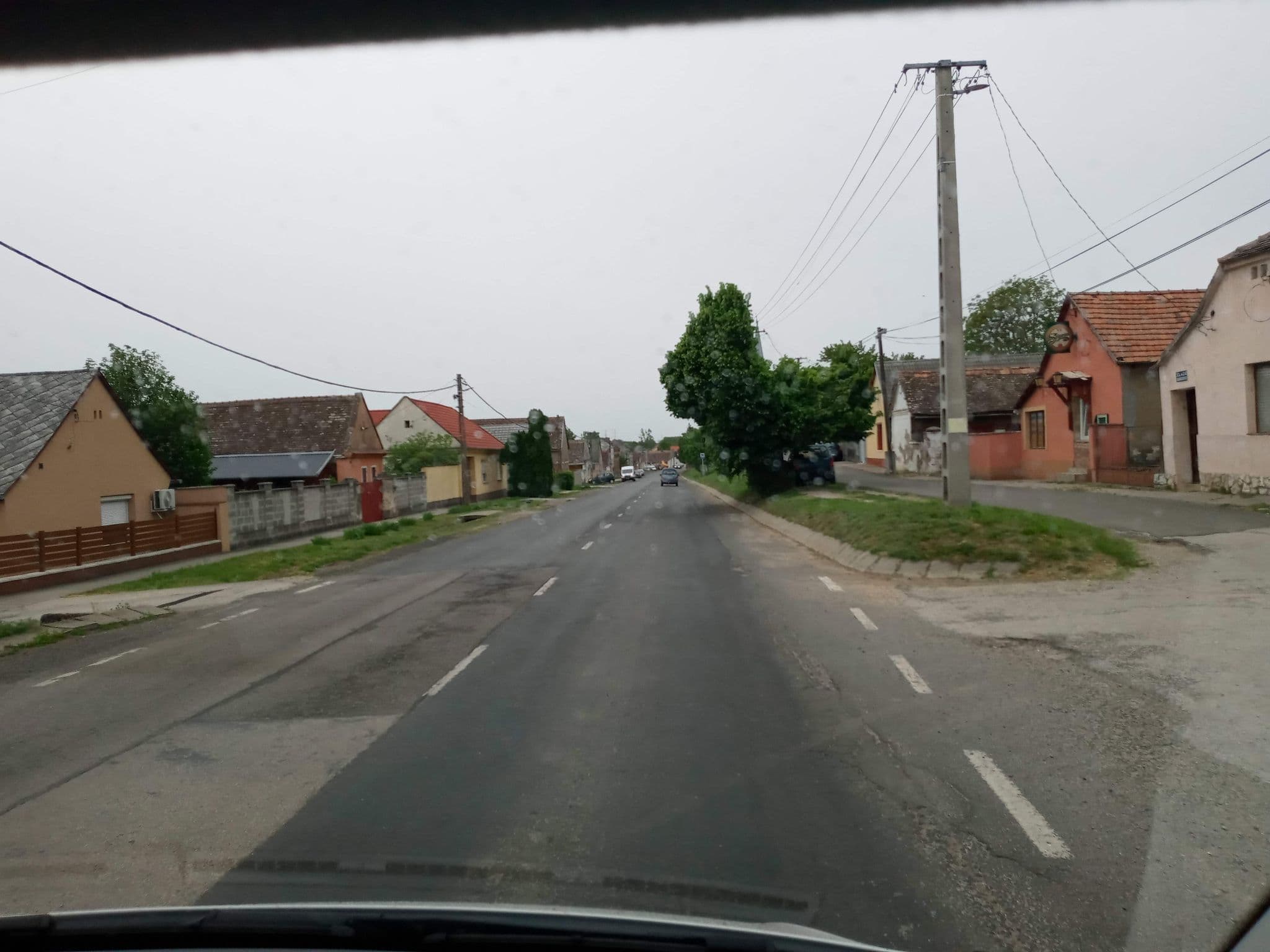 Street view near Retro Vendégház - Nagyharsány, Villány — © magyarsi (CC BY-SA · Mapillary)
