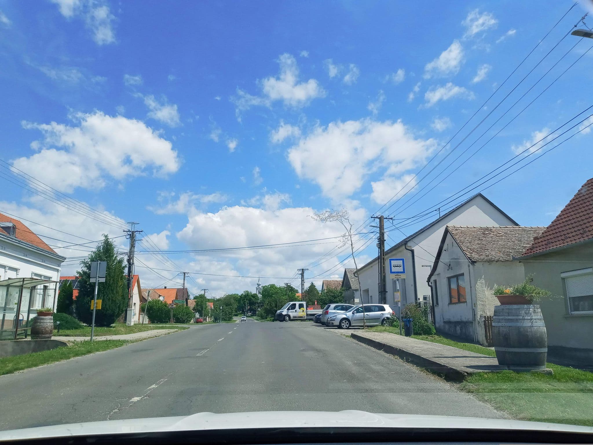 Street view near Hotel Virágos, Villány — © magyarsi (CC BY-SA · Mapillary)