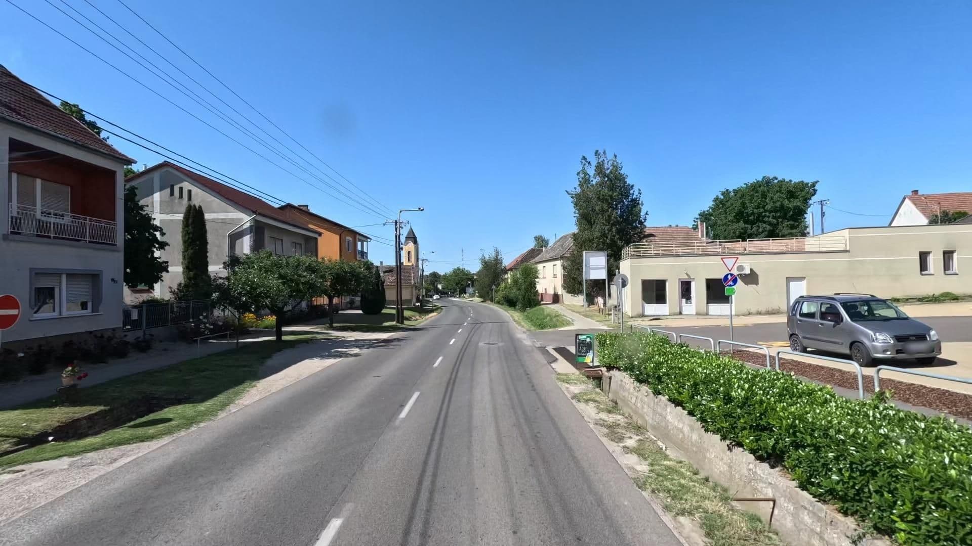Street view near Pincelakat borturisztikai központ, Császártöltés — © bct (CC BY-SA · Mapillary)