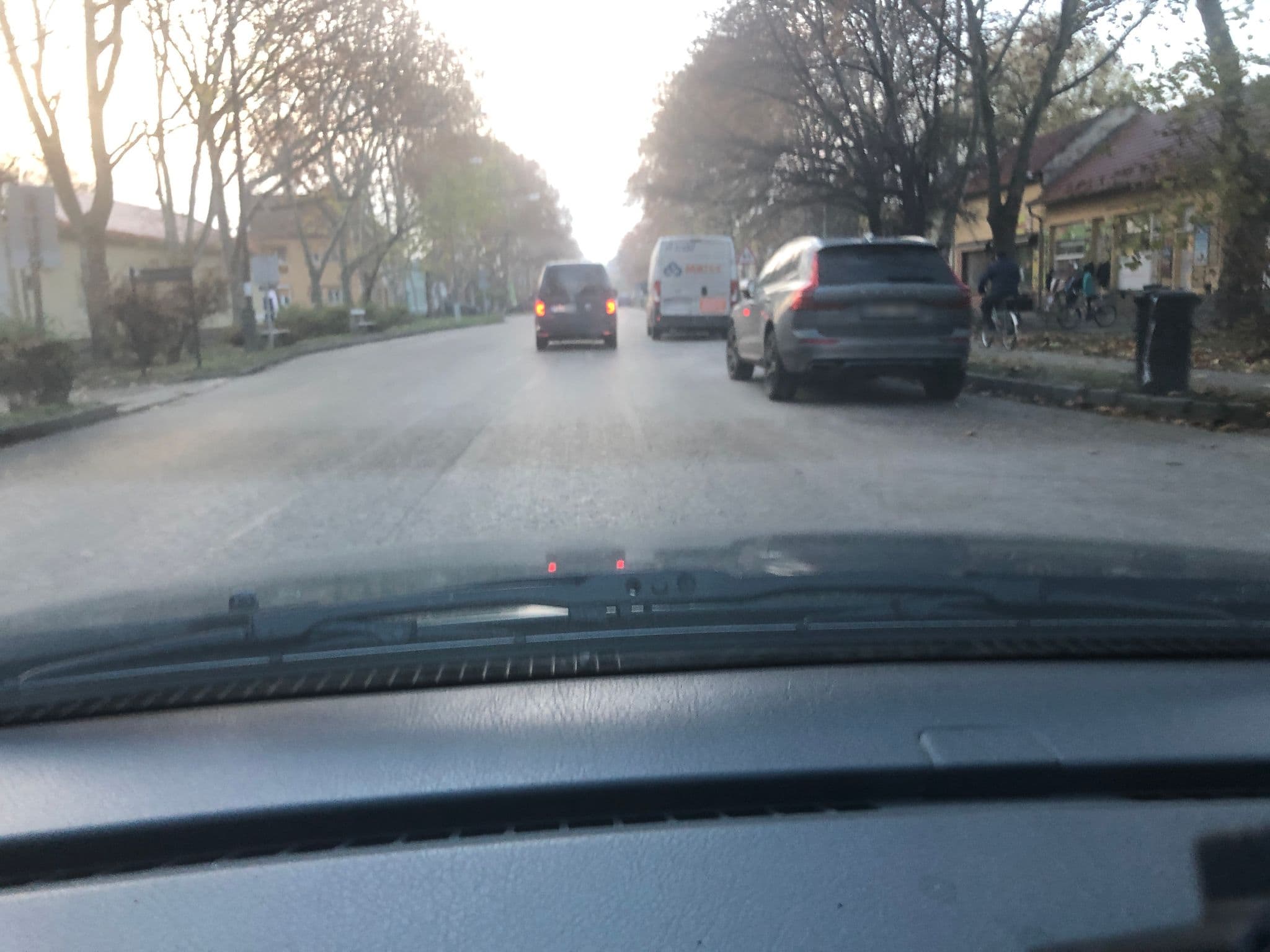 Street view near Hotel Tisza, Csongrád — © becq74 (CC BY-SA · Mapillary)