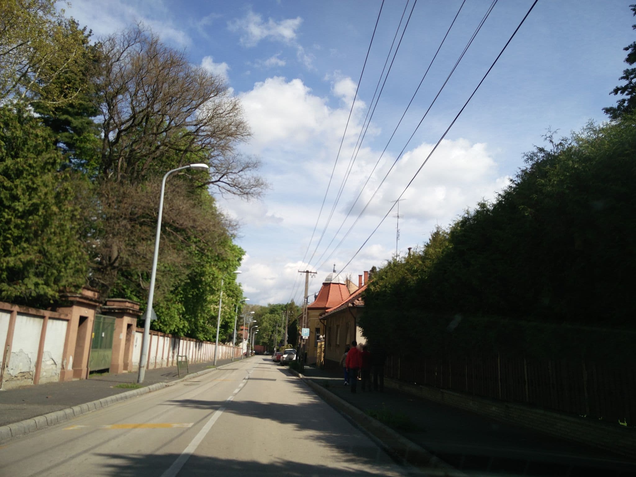 Street view near Mindszenty Ifjúsági Ház, Zalaegerszeg — © kami911 (CC BY-SA · Mapillary)
