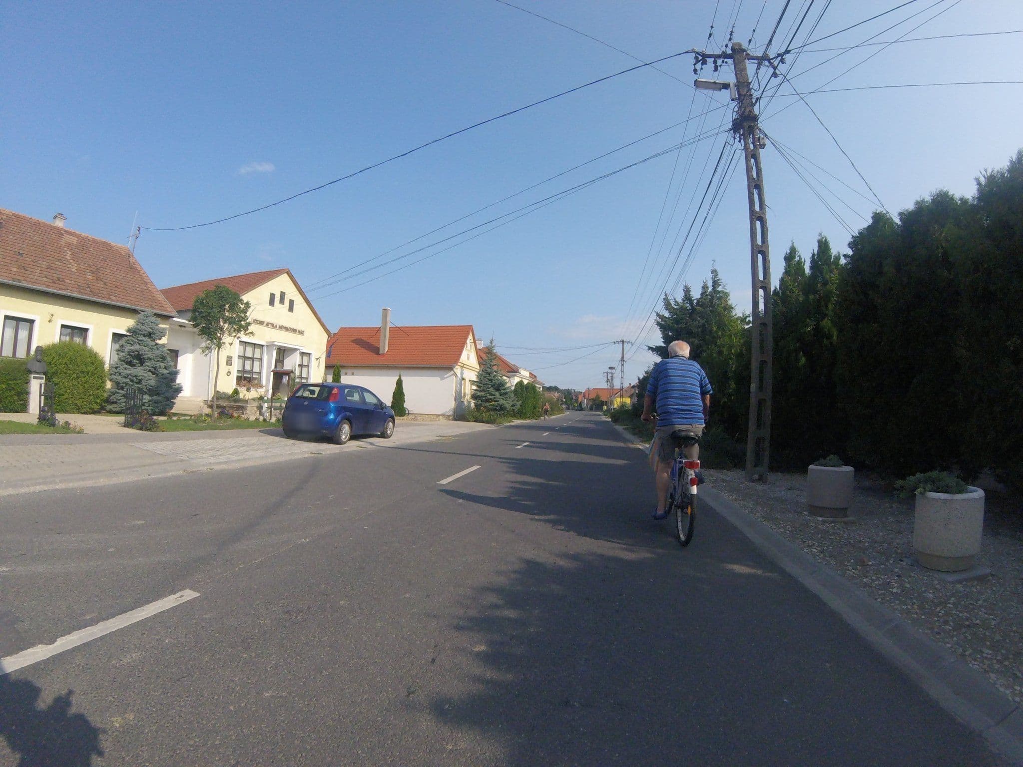 Street view near Gólyafészek Vendégház, Harka — © utvonalfelmeresek (CC BY-SA · Mapillary)