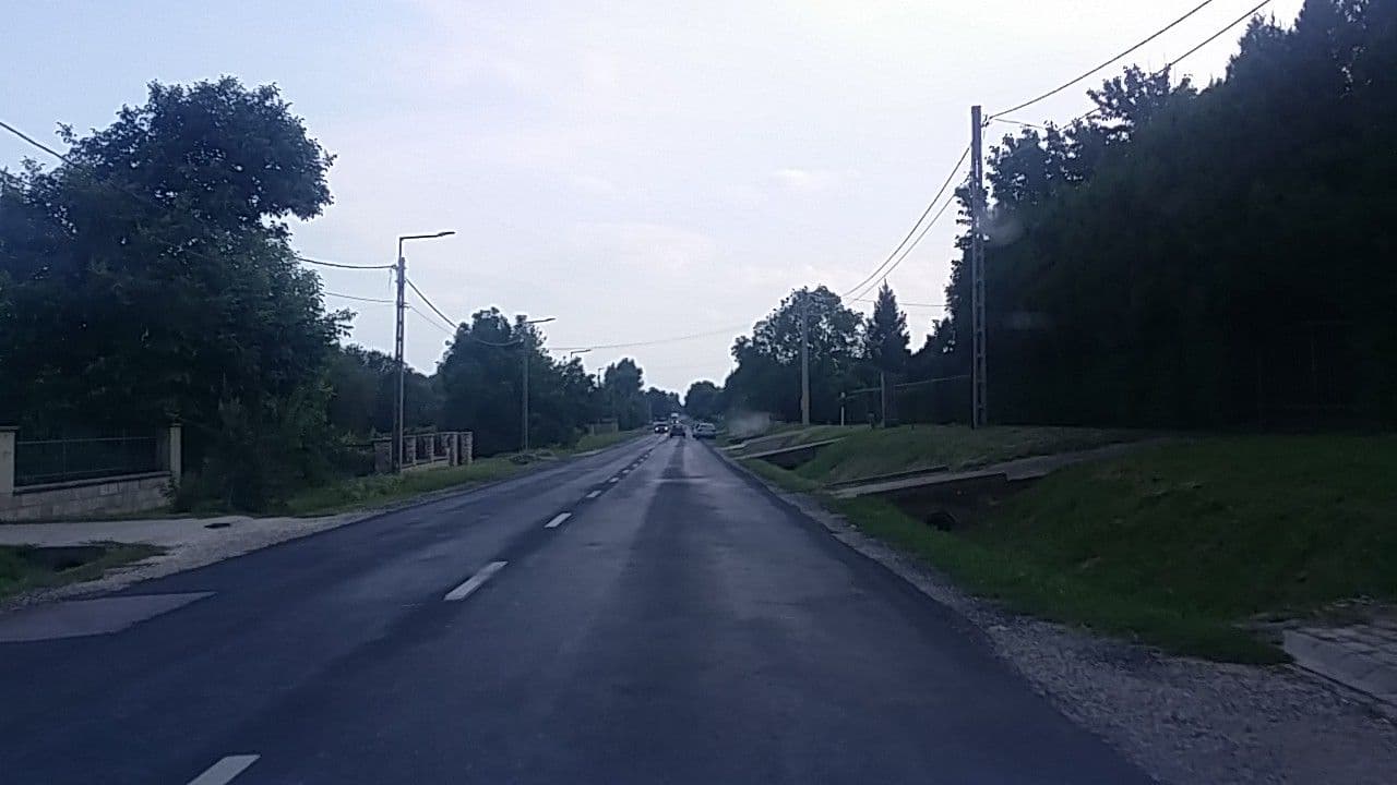 Street view near Zsoli Vendégház, Alsópáhok — © utvonalfelmeresek (CC BY-SA · Mapillary)