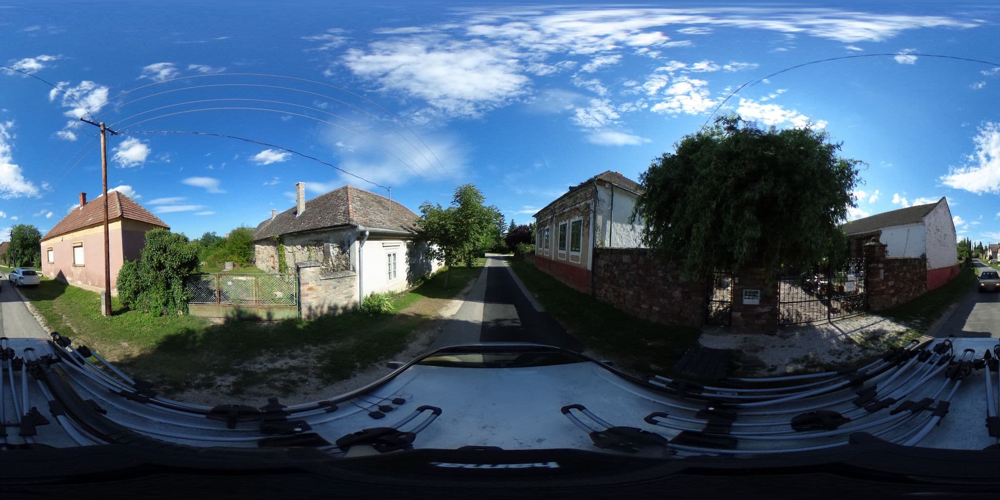 Street view near Kikötő, Révfülöp — © kolesajr (CC BY-SA · Mapillary)
