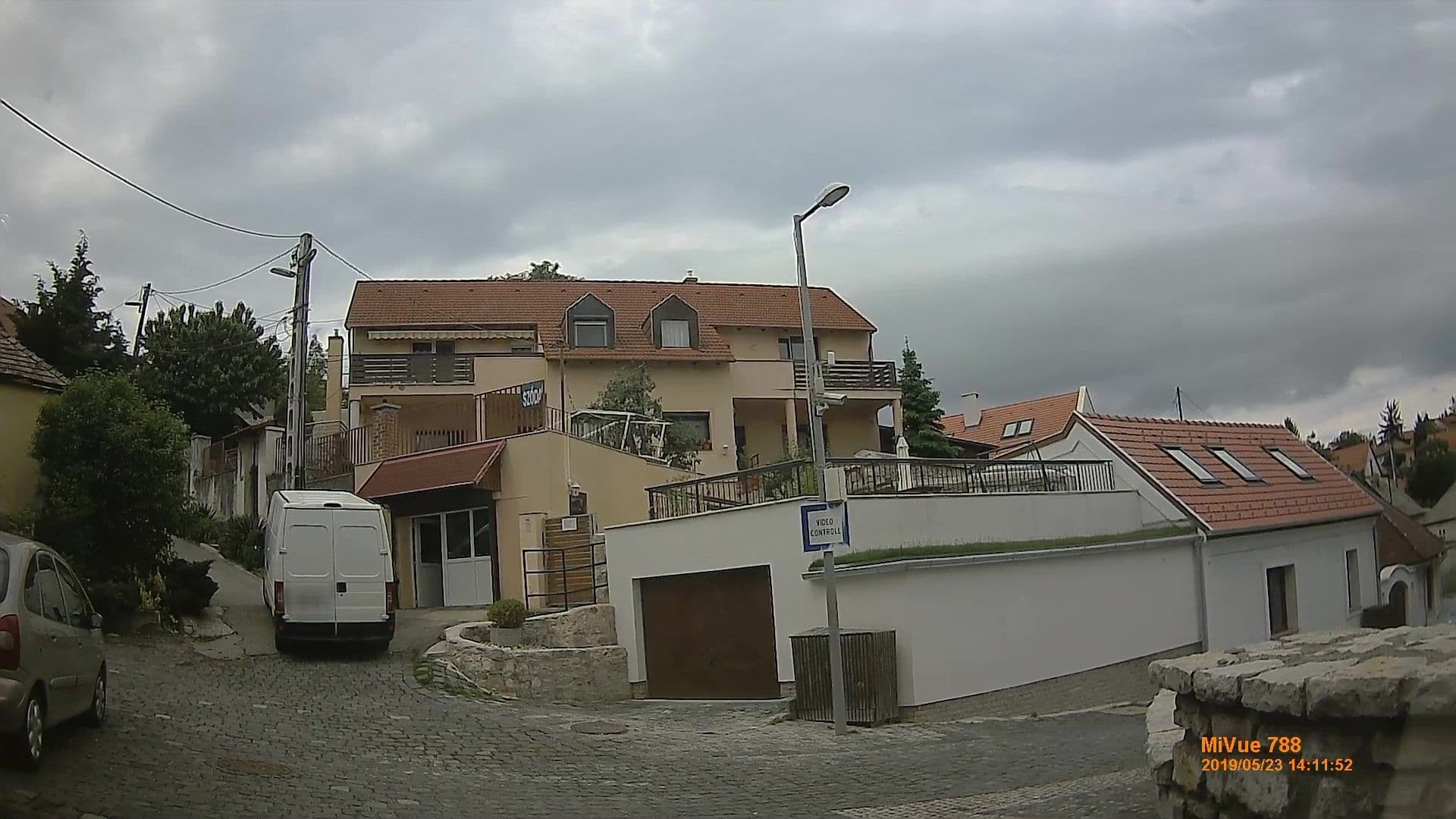 Street view near Morris Vacka, Veszprém — © geox123 (CC BY-SA · Mapillary)