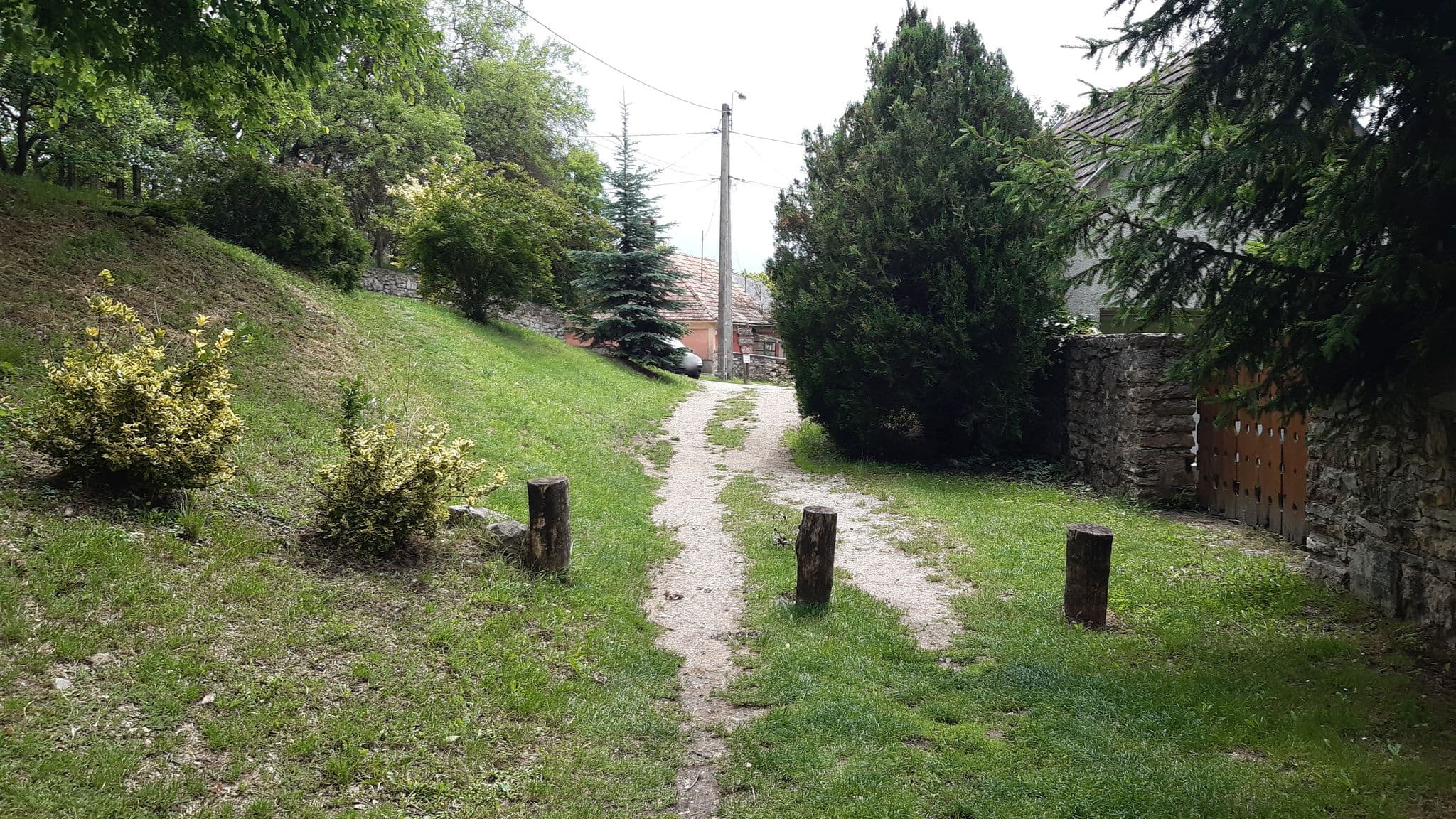 Street view near Villa Szent Jakab, Balatonfüred — © vasony (CC BY-SA · Mapillary)