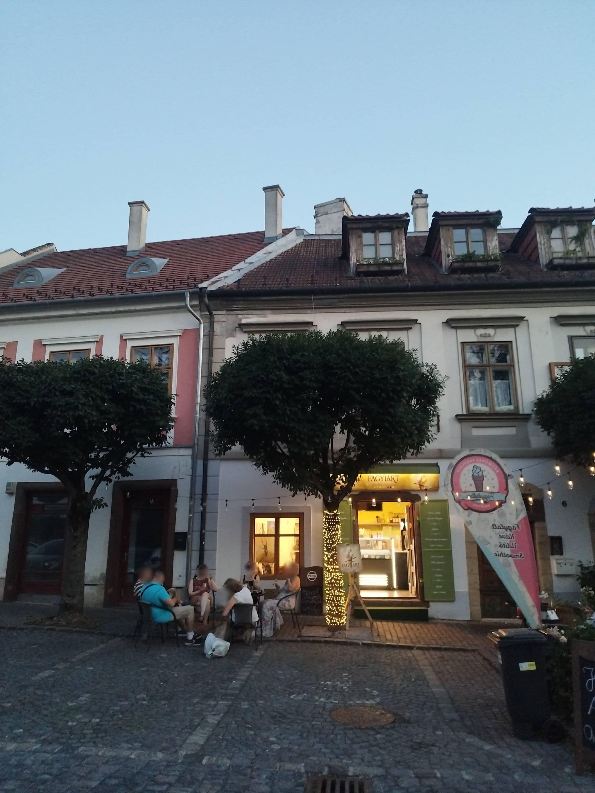 Street view near Loftlakásom****, Veszprém — © grozsa11 (CC BY-SA · Mapillary)
