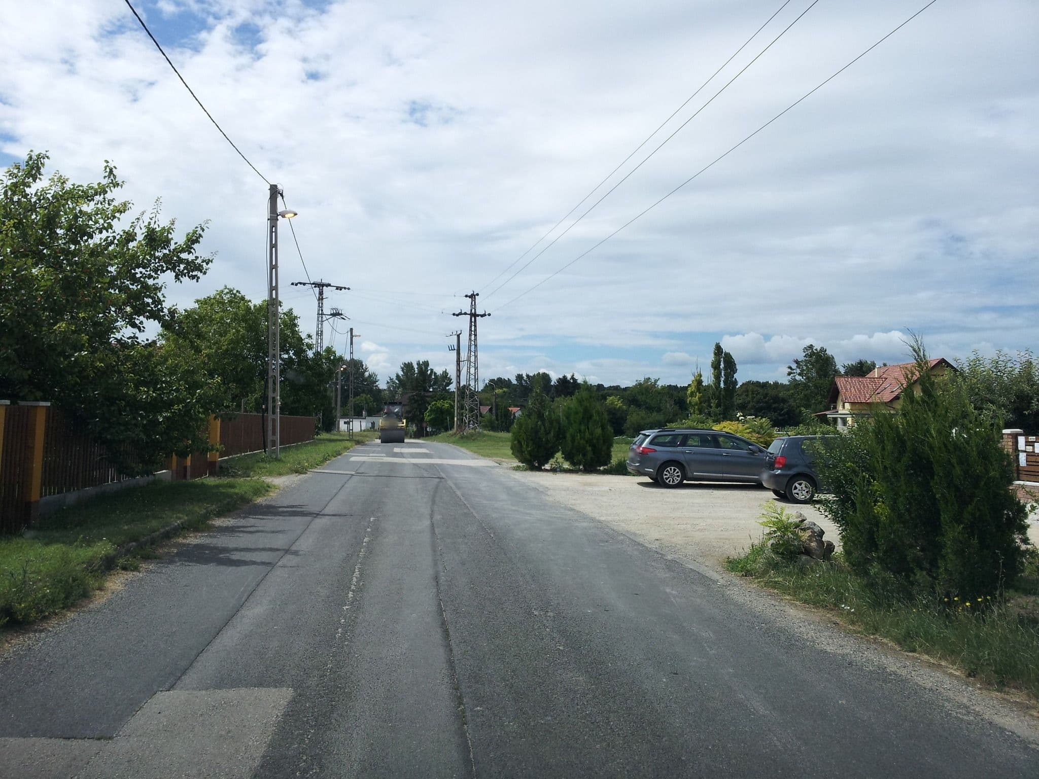 Street view near Pagrepe Apartman, Balatonvilágos — © kolesajr (CC BY-SA · Mapillary)