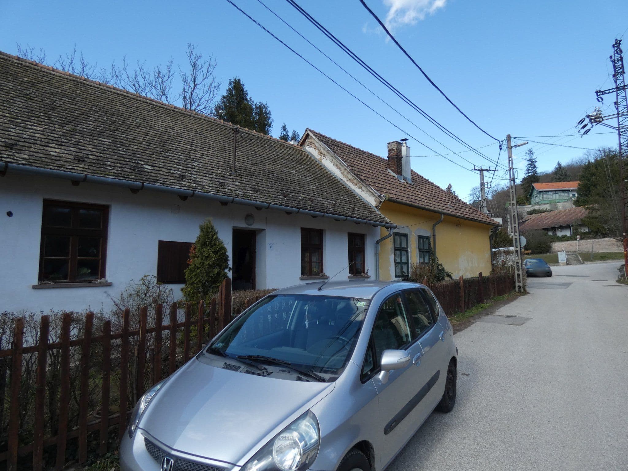 Street view near Affini Vendégház Visegrád, Visegrád — © utvonalfelmeresek (CC BY-SA · Mapillary)