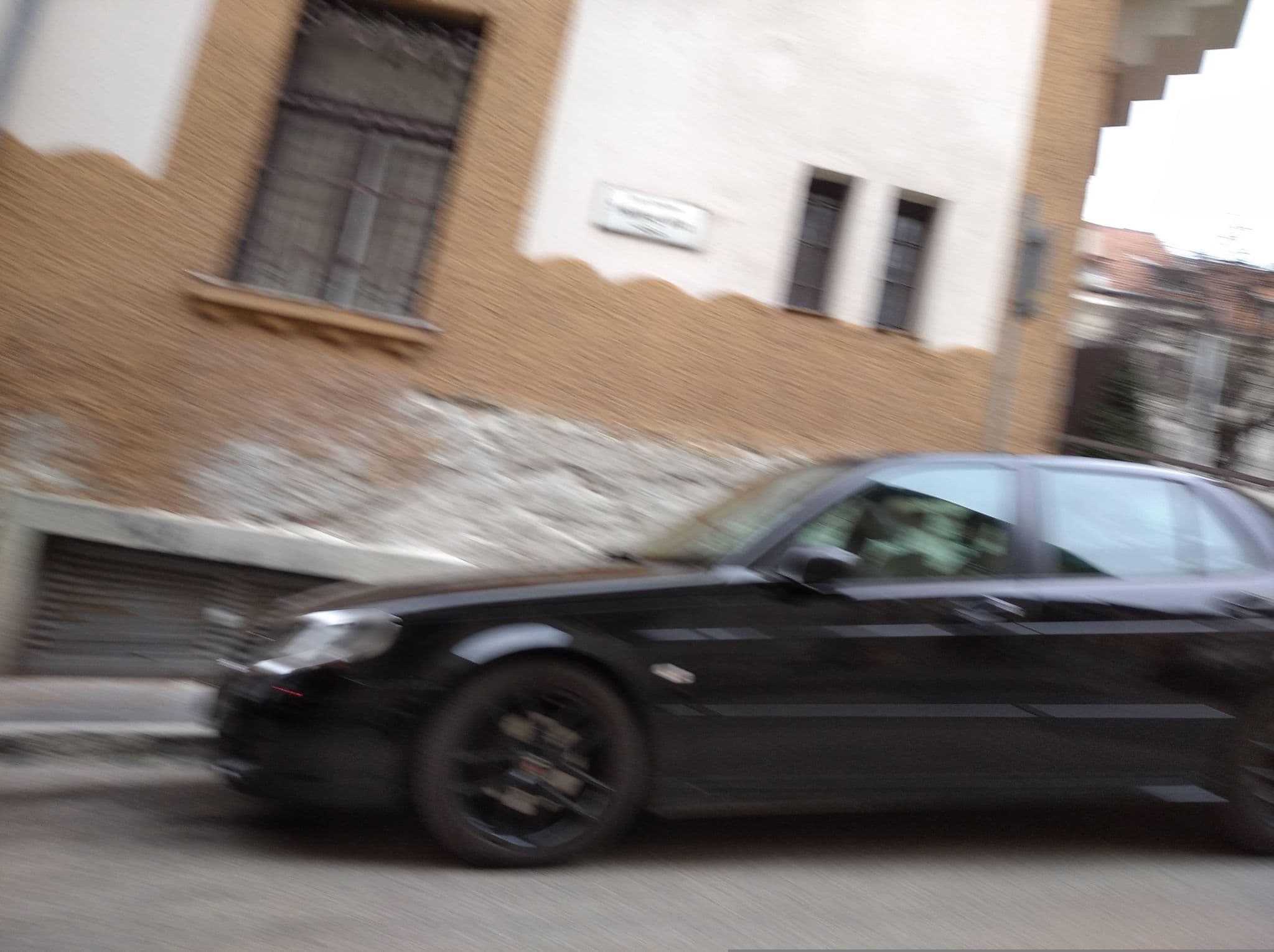 Street view near Cozy studio at the Castle, Buda — © grozsa11 (CC BY-SA · Mapillary)