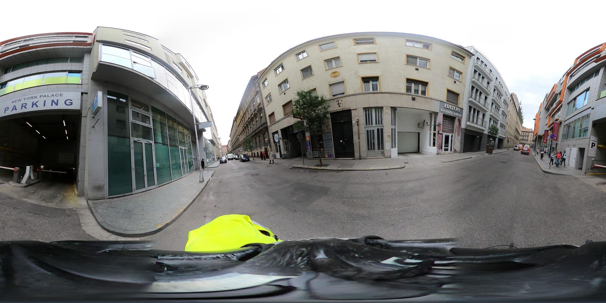Street view near Buscolo Residence Fitness Center, Erzsébetváros — © grozsa11 (CC BY-SA · Mapillary)