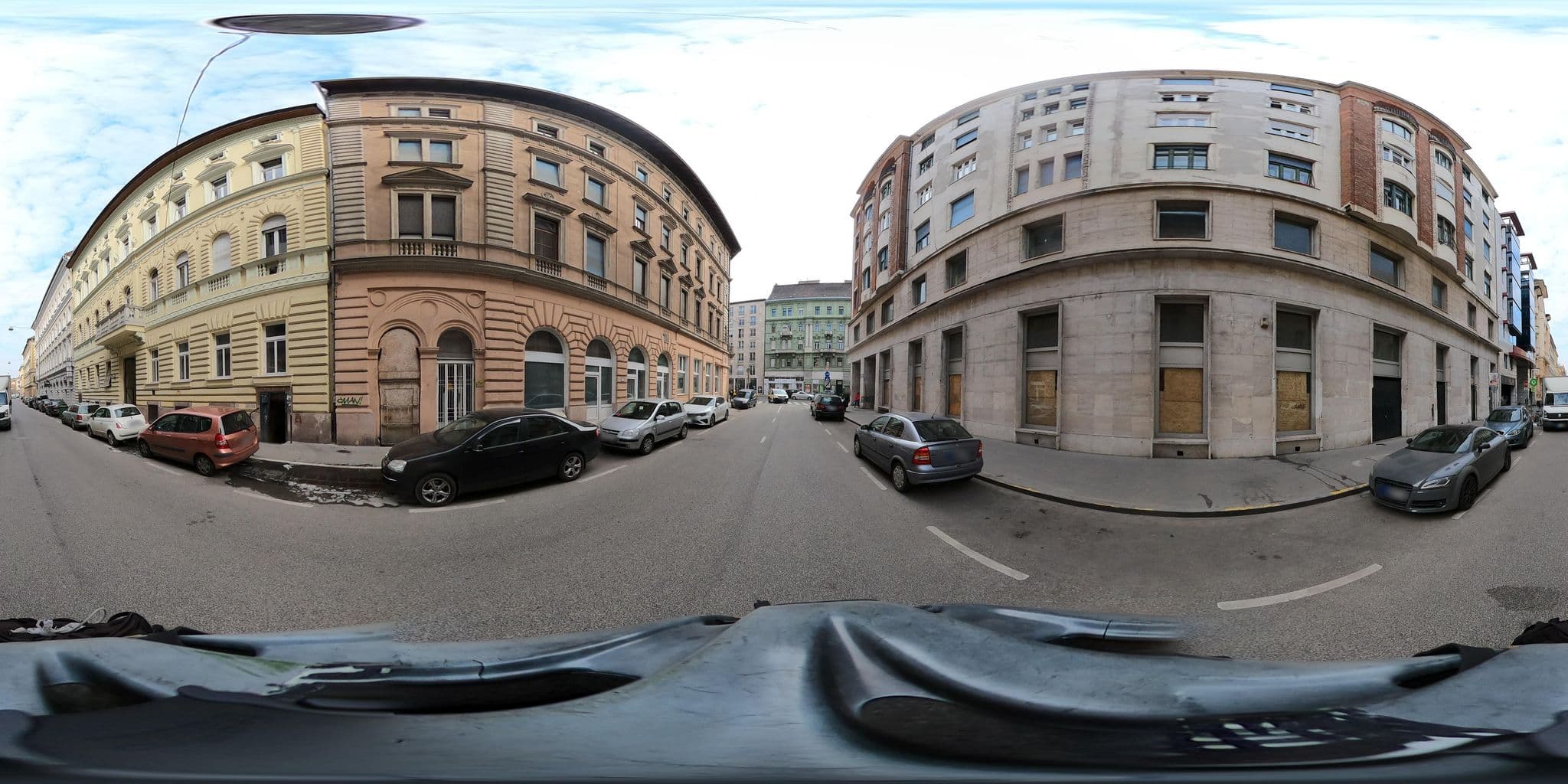 Street view near Metropolis Hostel, Népszínháznegyed — © grozsa11 (CC BY-SA · Mapillary)