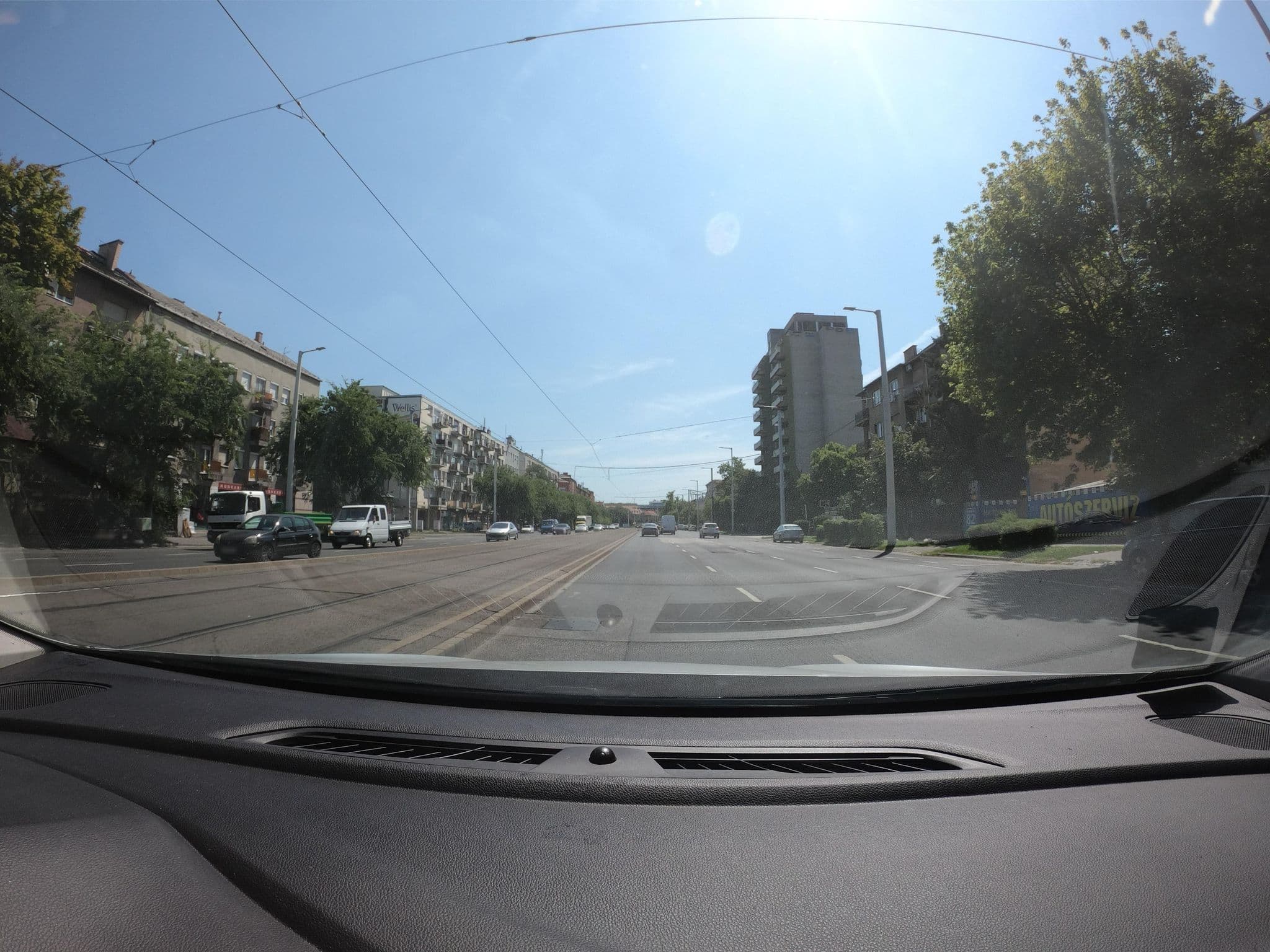 Street view near Fig Tree House, Istvánmező — © vst (CC BY-SA · Mapillary)