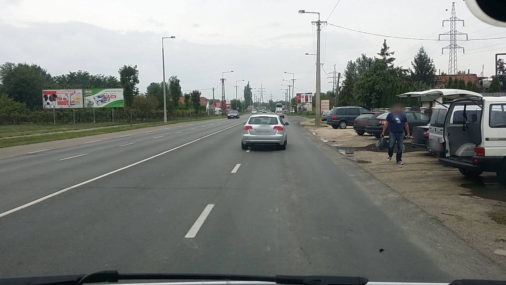 Street view near Royal Apartman Kecskemét, Kecskemét — © vst (CC BY-SA · Mapillary)