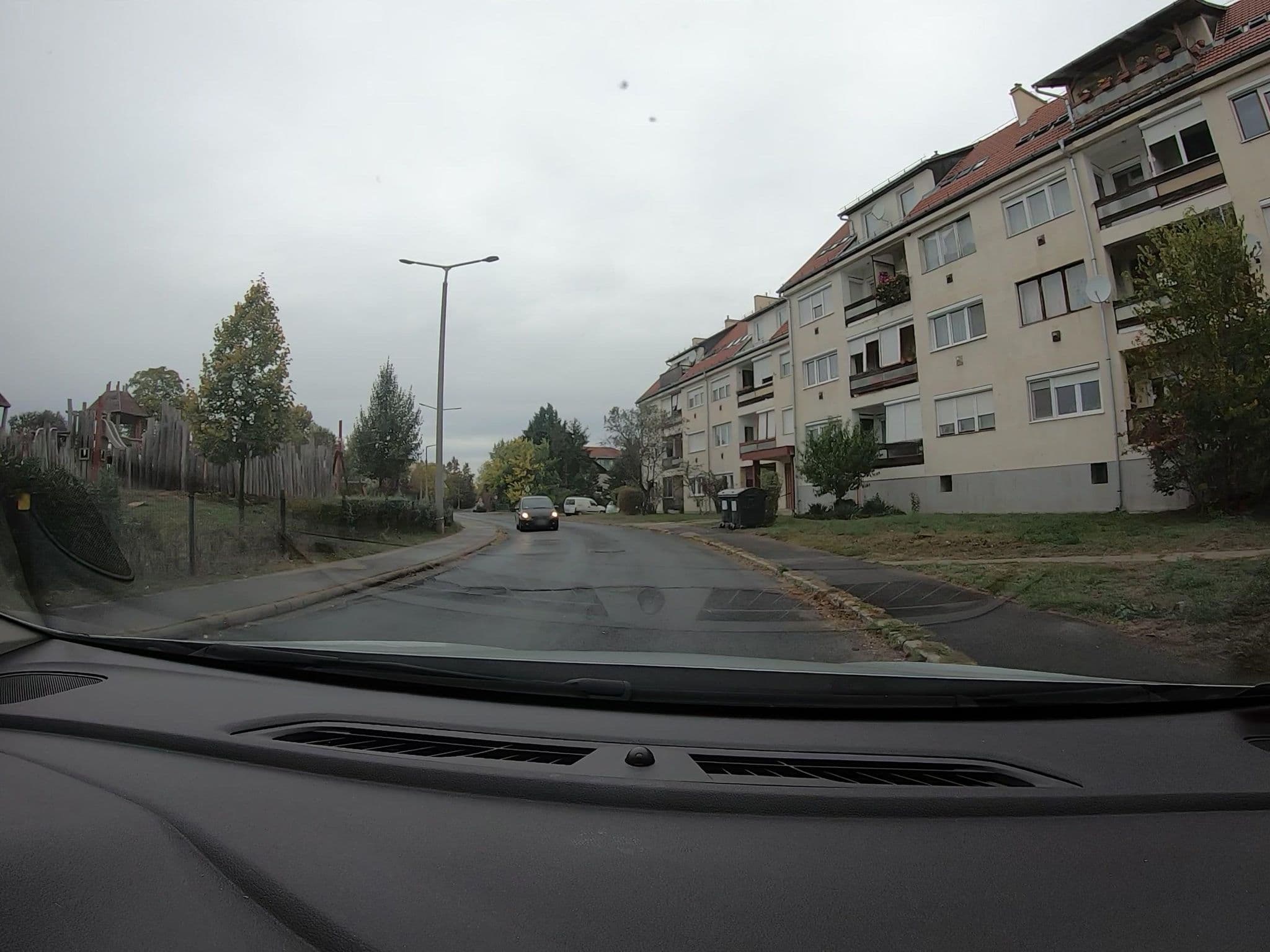 Street view near Orchidea Apartman, Gödöllő — © vst (CC BY-SA · Mapillary)