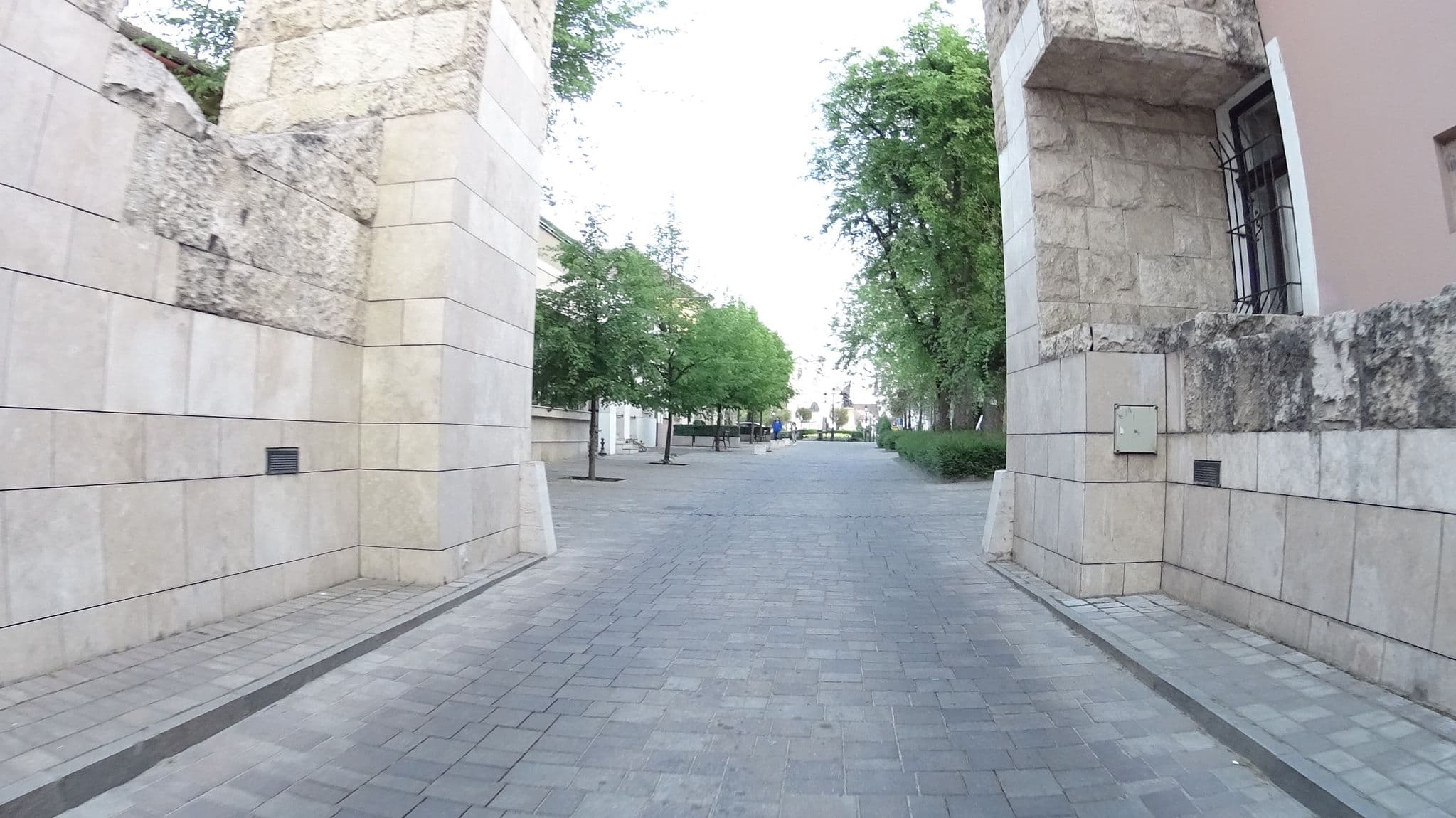 Street view near Bécsi Kapu Apartman, Vác — © trackman (CC BY-SA · Mapillary)