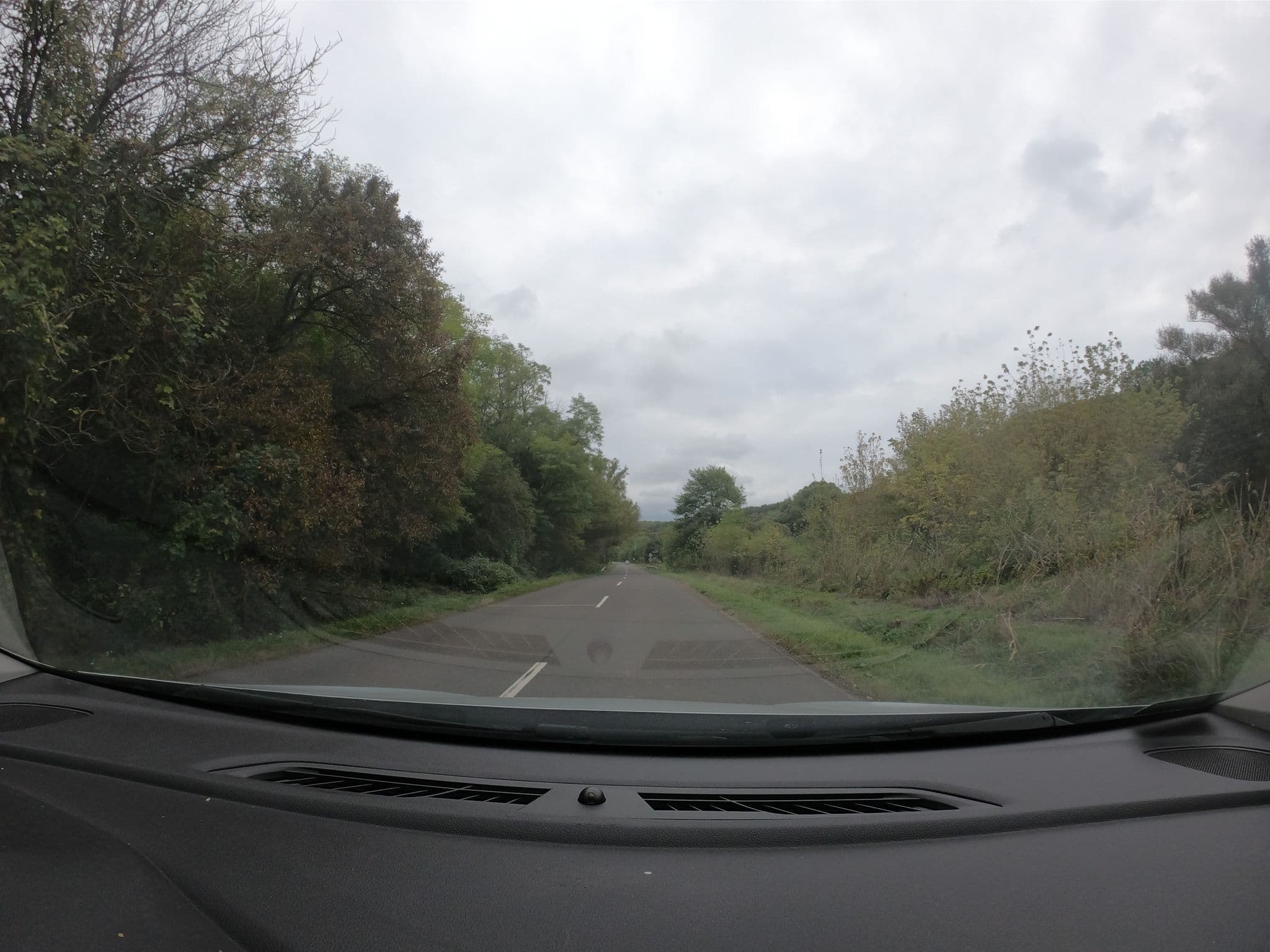 Street view near Méhes Apartman, Rétság — © vst (CC BY-SA · Mapillary)
