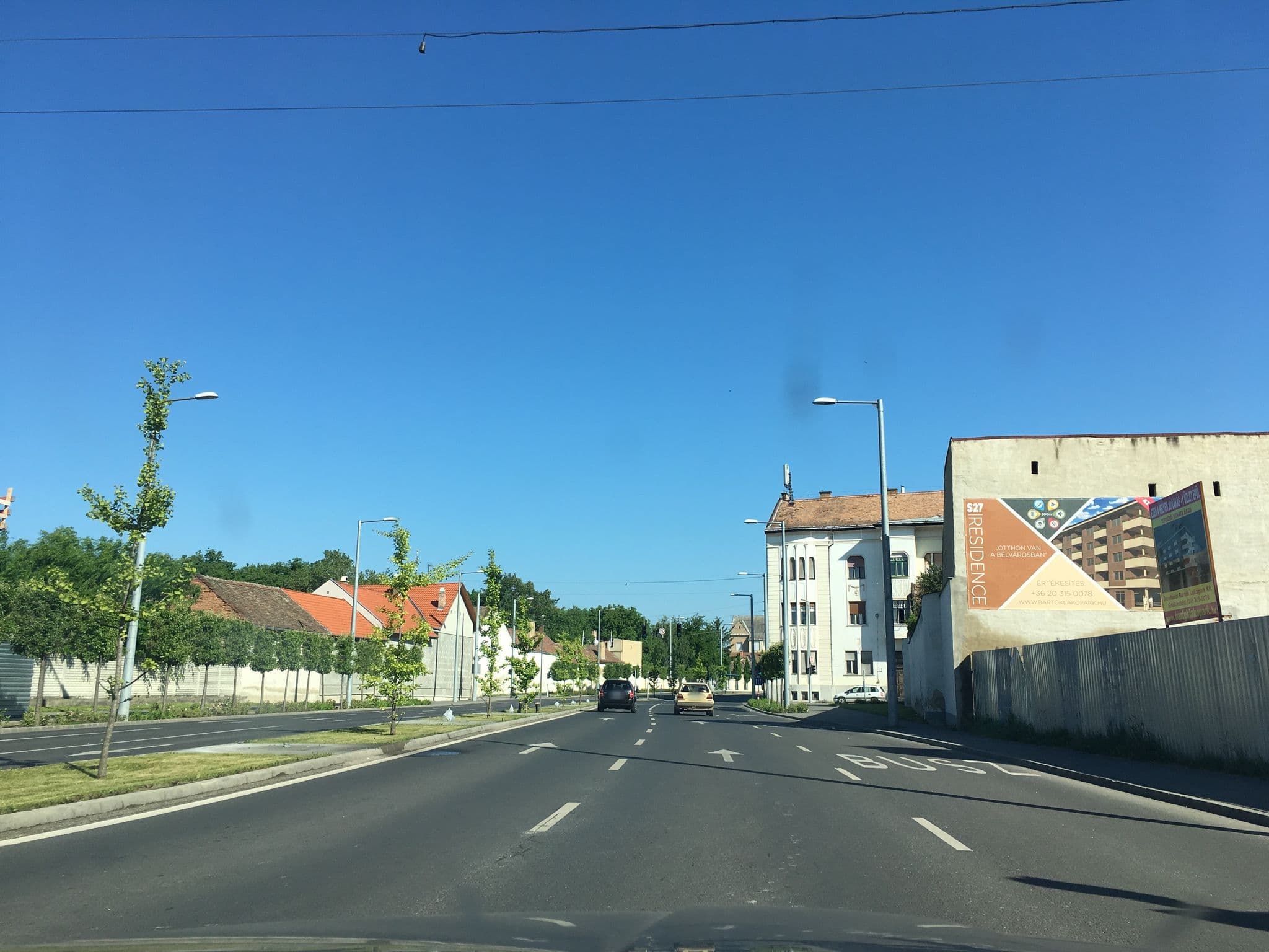 Street view near Queen Apartman, Debrecen — © zsolt (CC BY-SA · Mapillary)