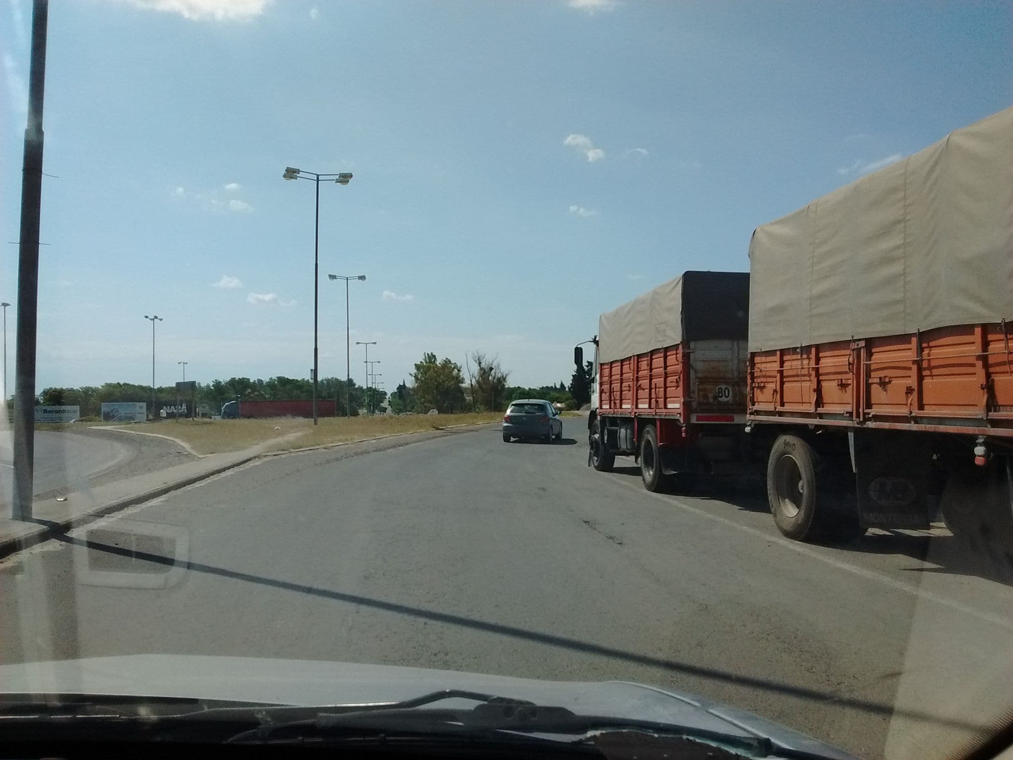 Street view near El Zorzal, Victoria — © mweper (CC BY-SA · Mapillary)