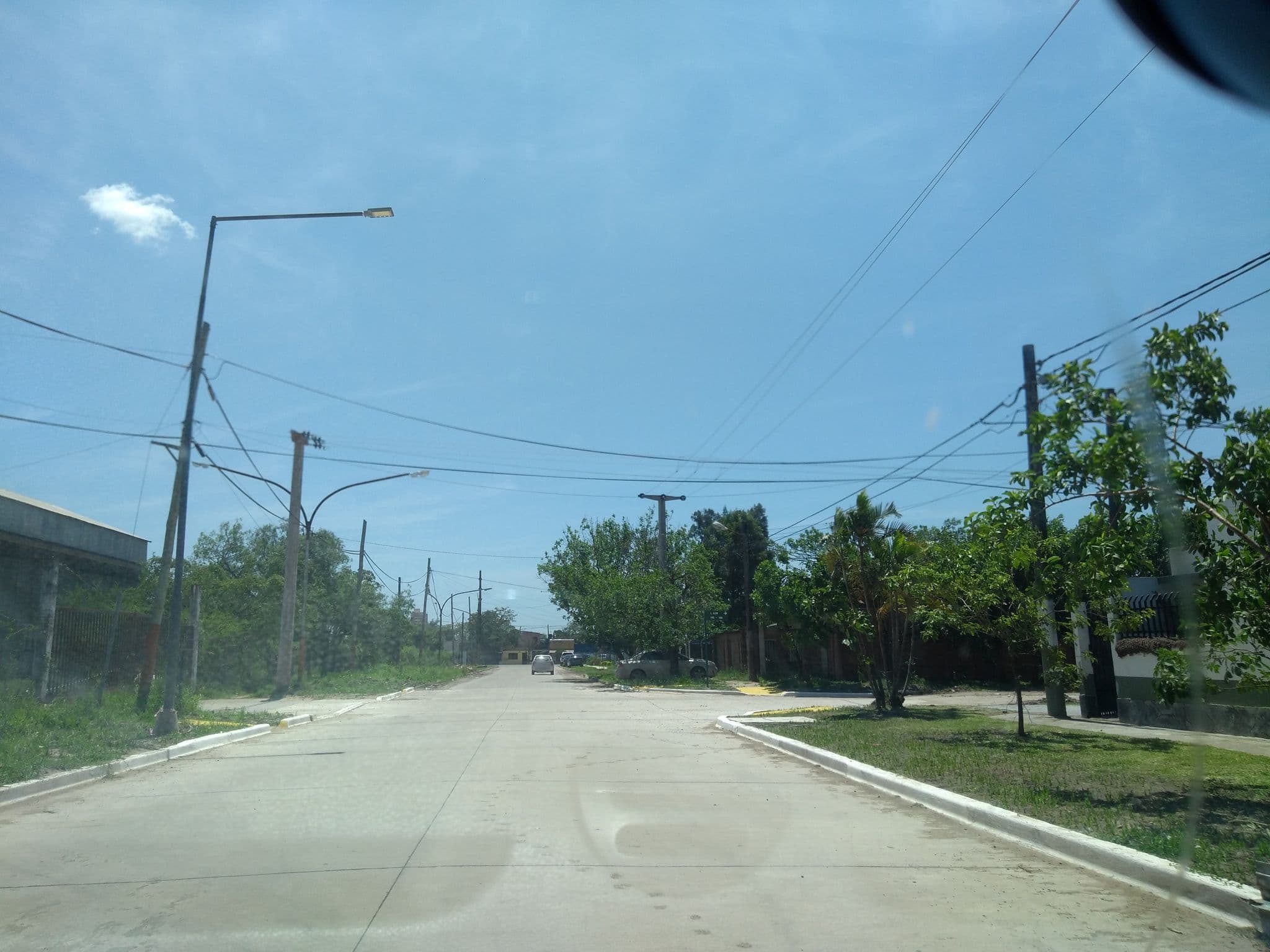 Street view near Residencia Estudiantes UNNE, Resistencia — © pertile (CC BY-SA · Mapillary)