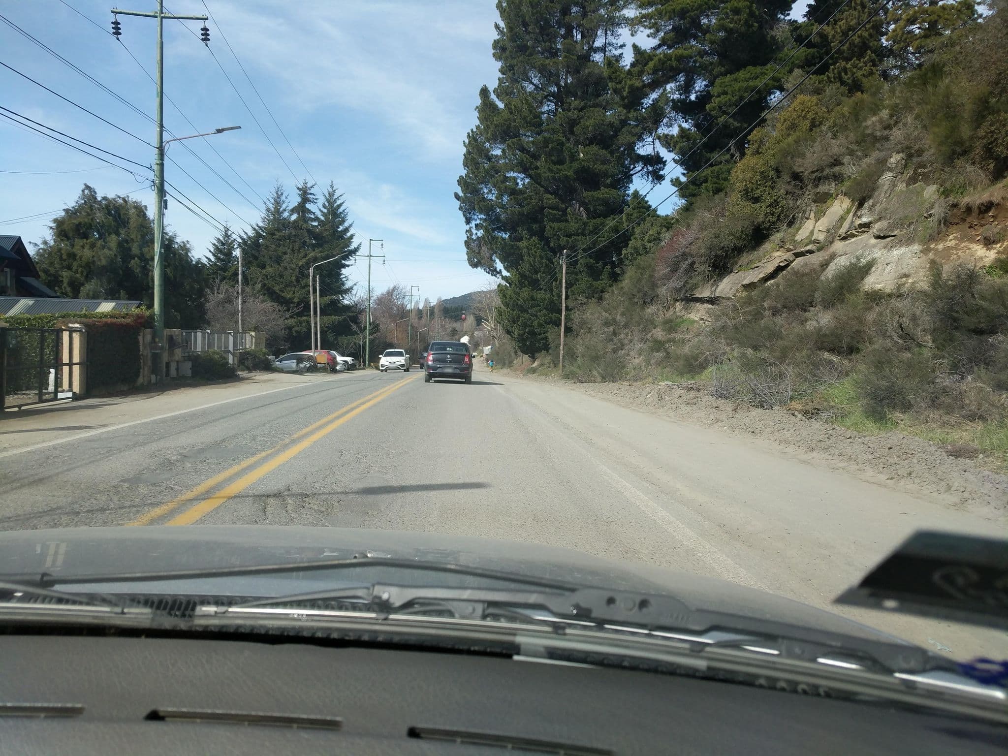 Street view near Puente Austral, San Carlos de Bariloche — © zentown (CC BY-SA · Mapillary)