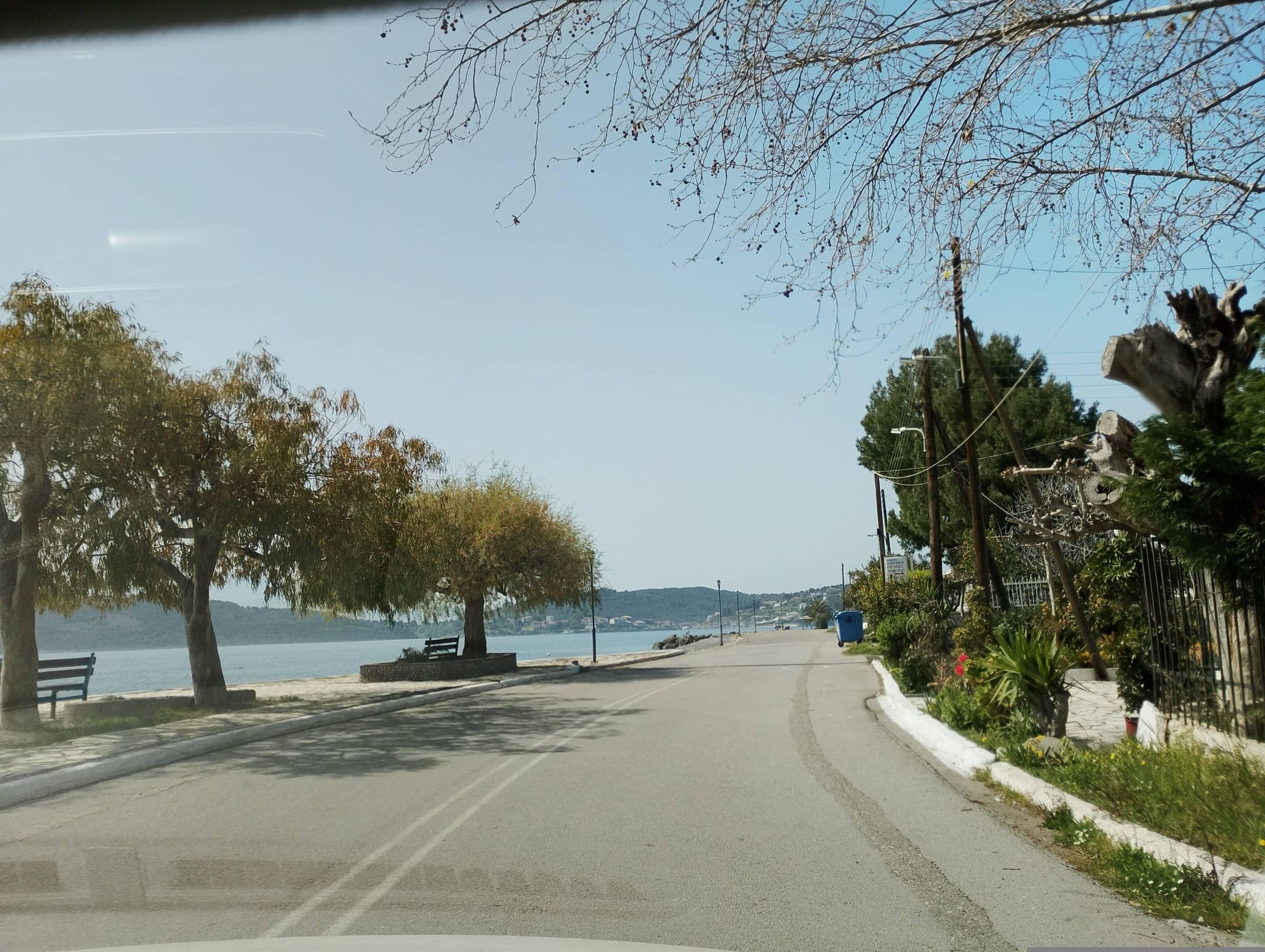 Street view near Le Due Sorelle Hotel Apts, Kamárai — © George_210 (CC BY-SA · Mapillary)