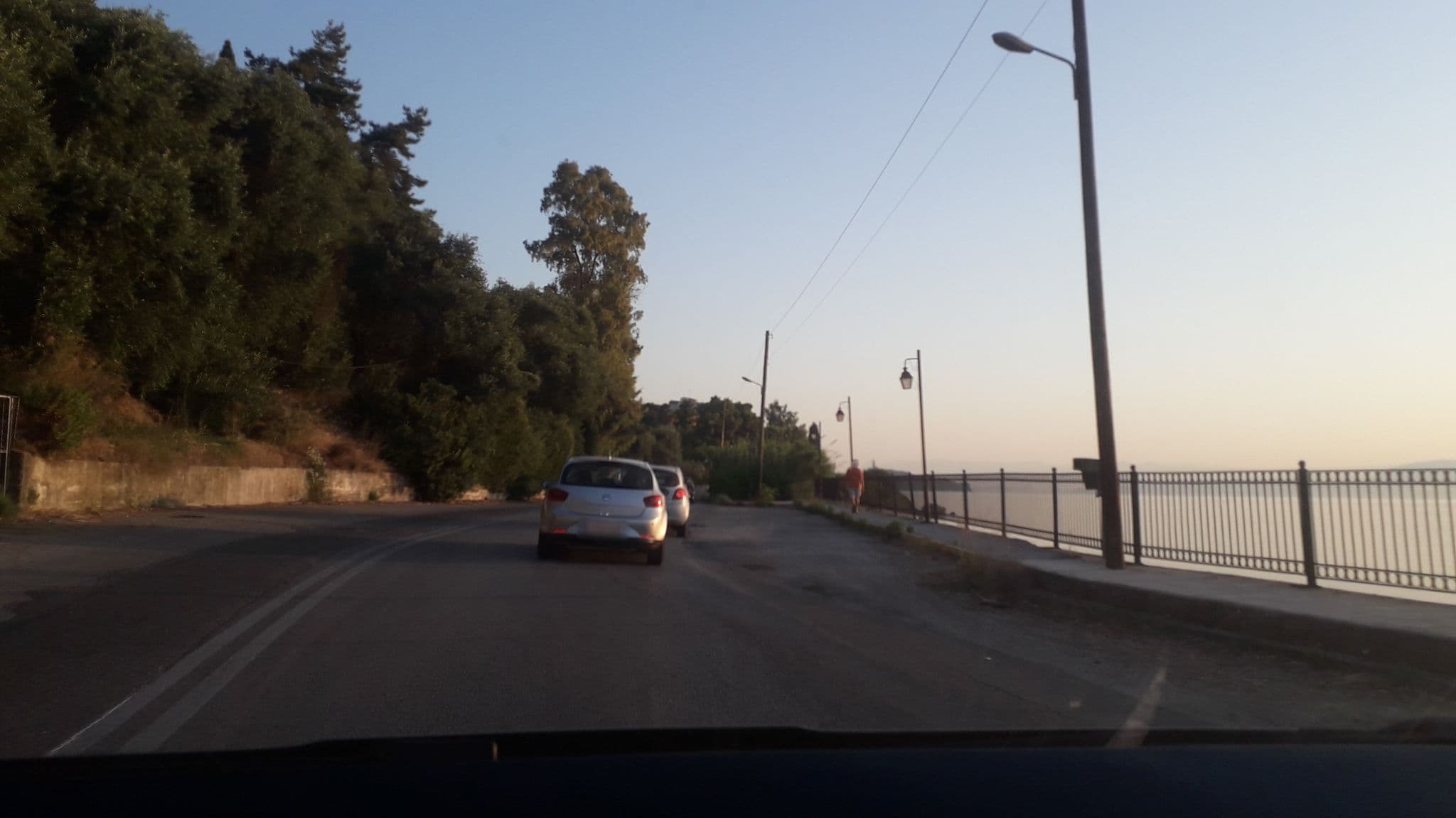 Street view near Dimitra Studios, Kynopiástes — © dli (CC BY-SA · Mapillary)