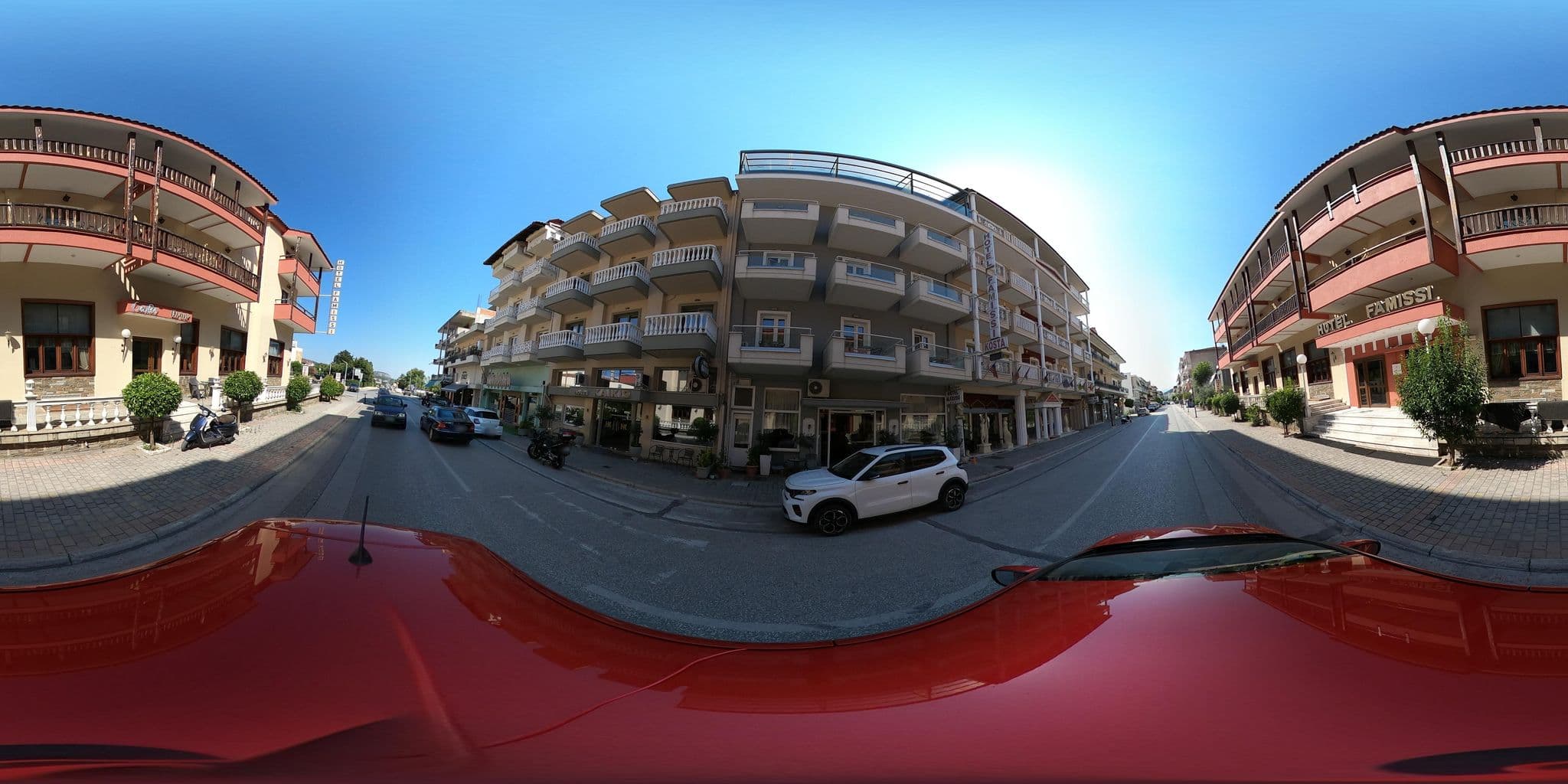 Street view near hotel Alexiou, Kalampáka — © nglf (CC BY-SA · Mapillary)