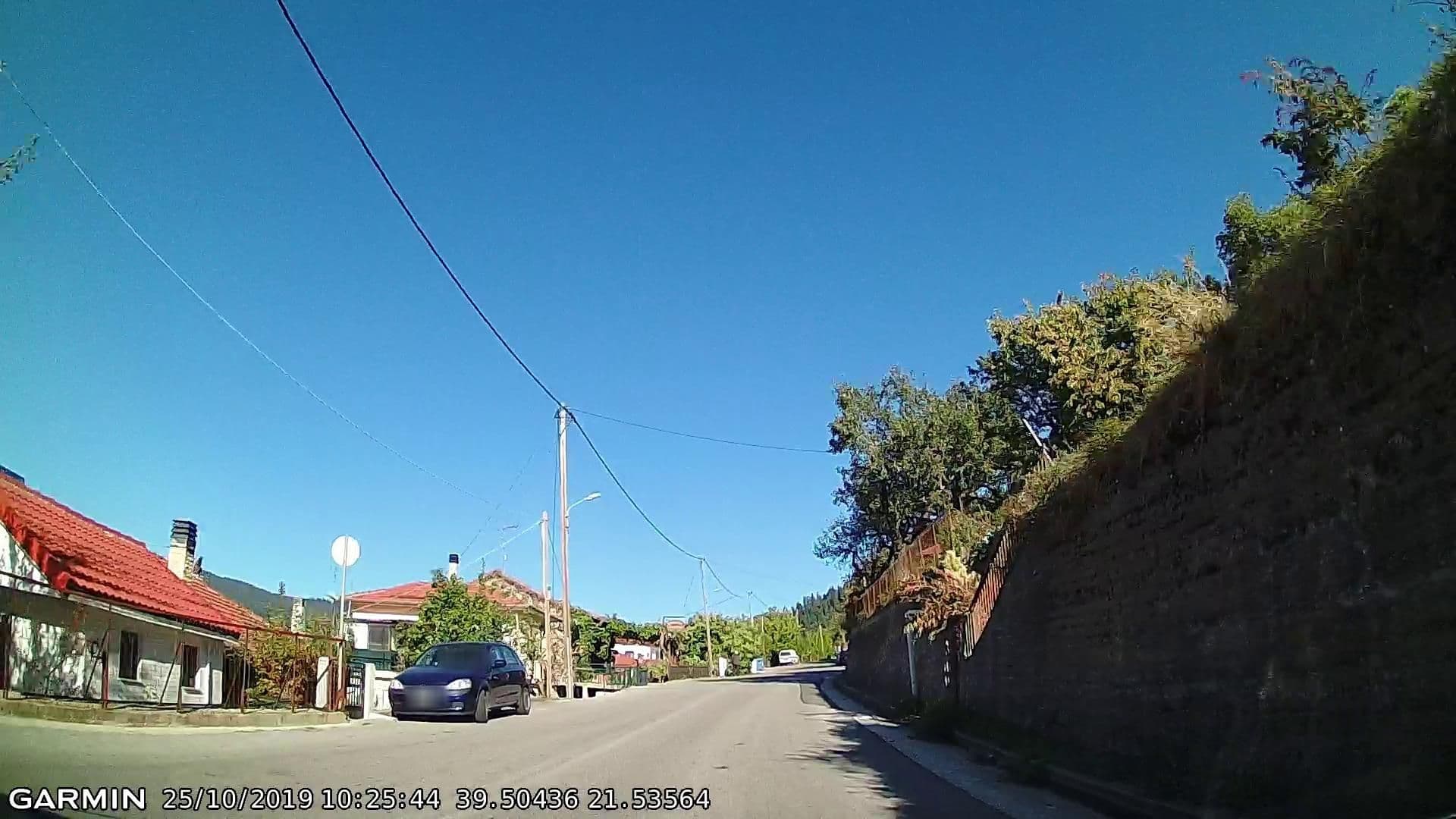 Street view near Ξενοδοχείο Μπακου, Piáleia — © pppetros (CC BY-SA · Mapillary)