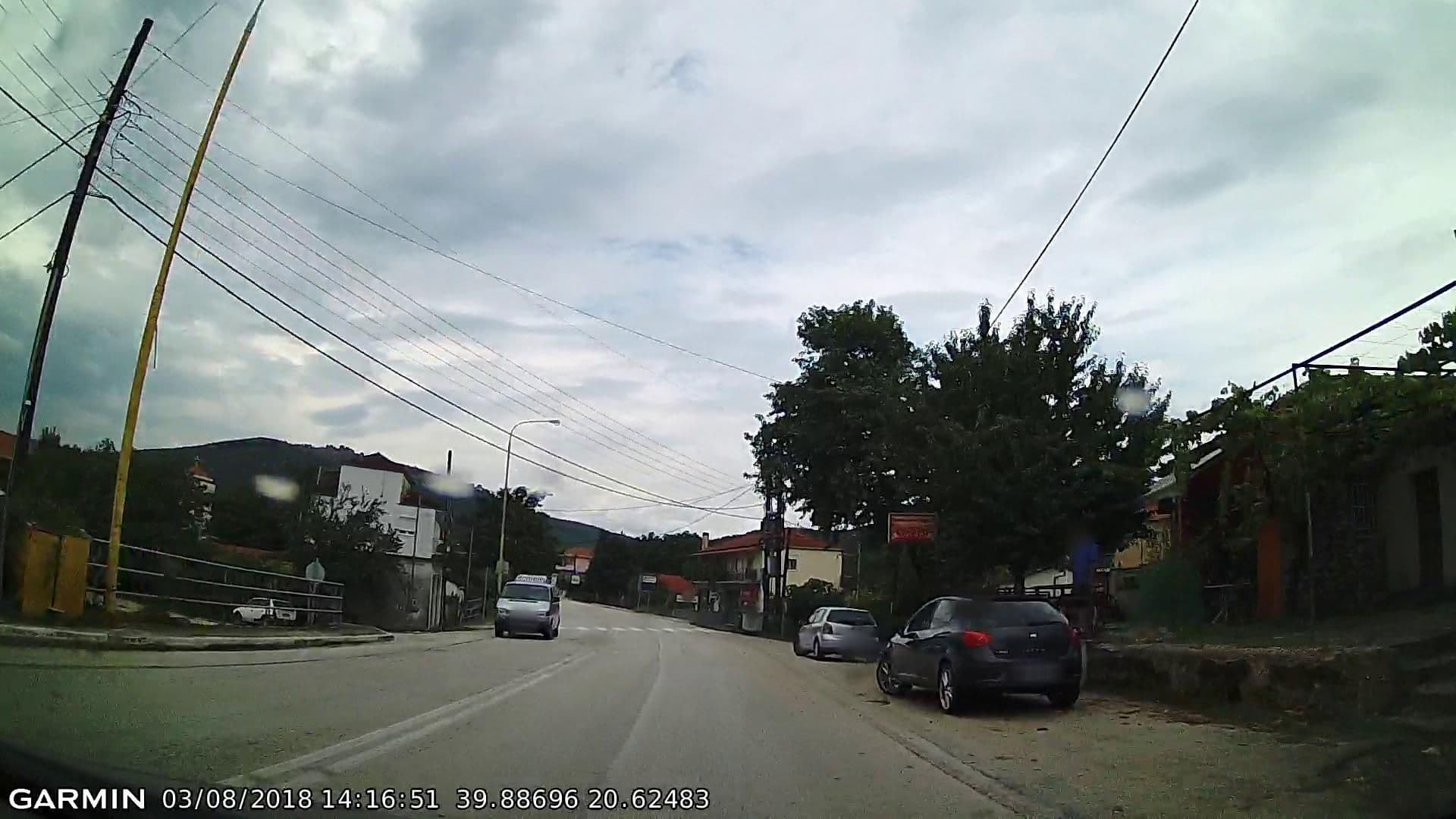 Street view near 19.40 Luxury Guest House, Delvináki — © pppetros (CC BY-SA · Mapillary)
