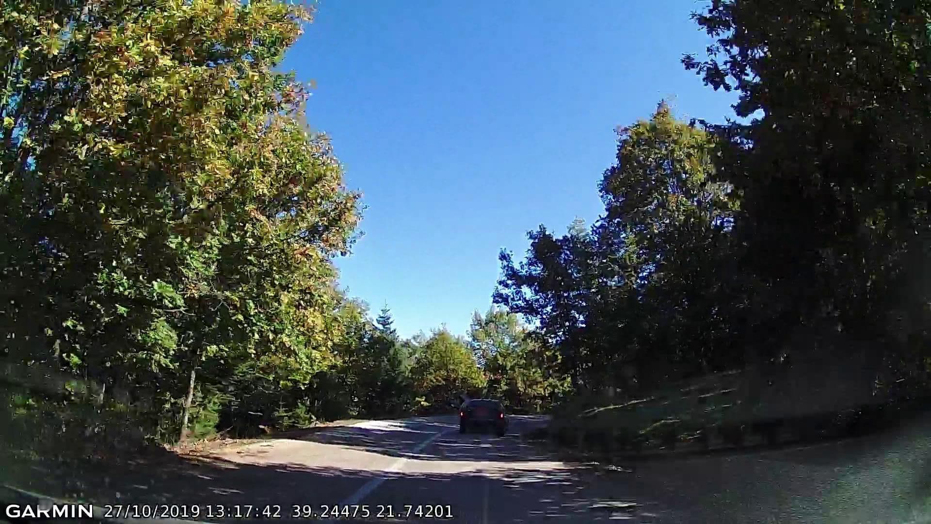 Street view near Κτήμα Αλωνάκι, Mitrópoli — © pppetros (CC BY-SA · Mapillary)