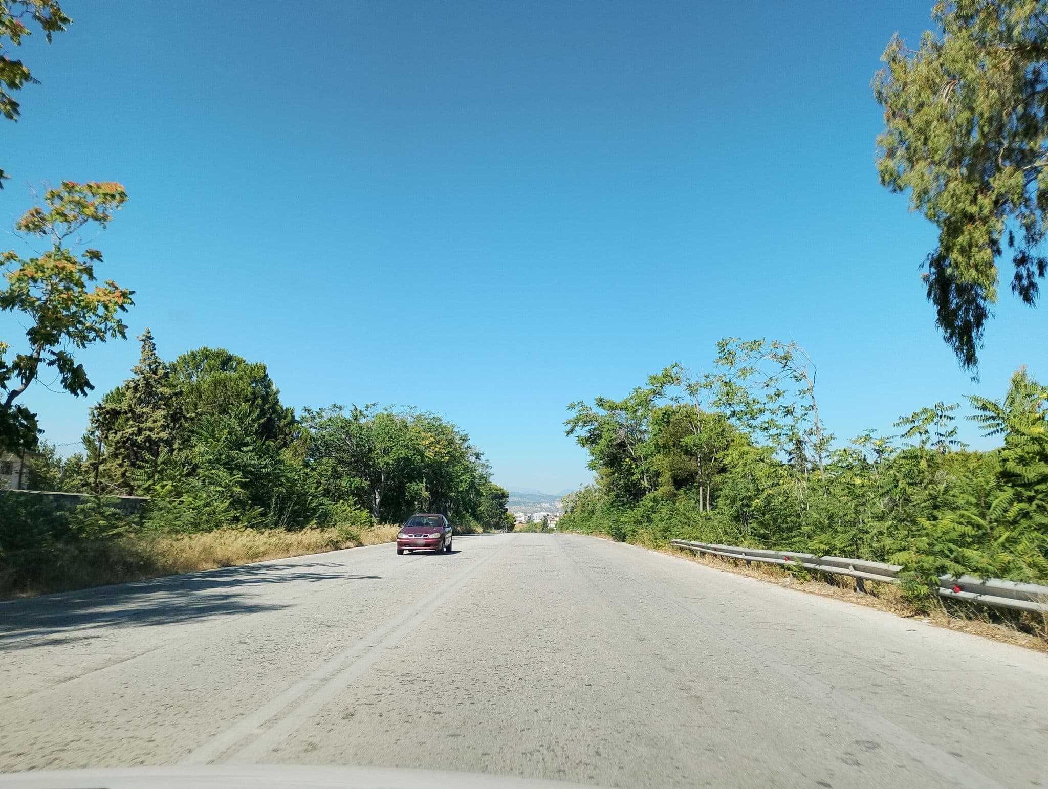 Street view near Terra Relaxa Kórinthos, Kórinthos — © George_210 (CC BY-SA · Mapillary)