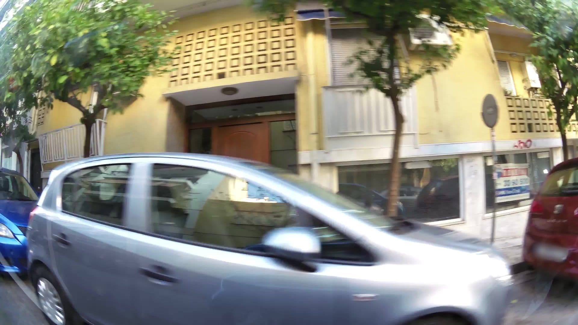 Street view near Renkli Rüyalar Oteli, Zográfos — © kaartcam (CC BY-SA · Mapillary)
