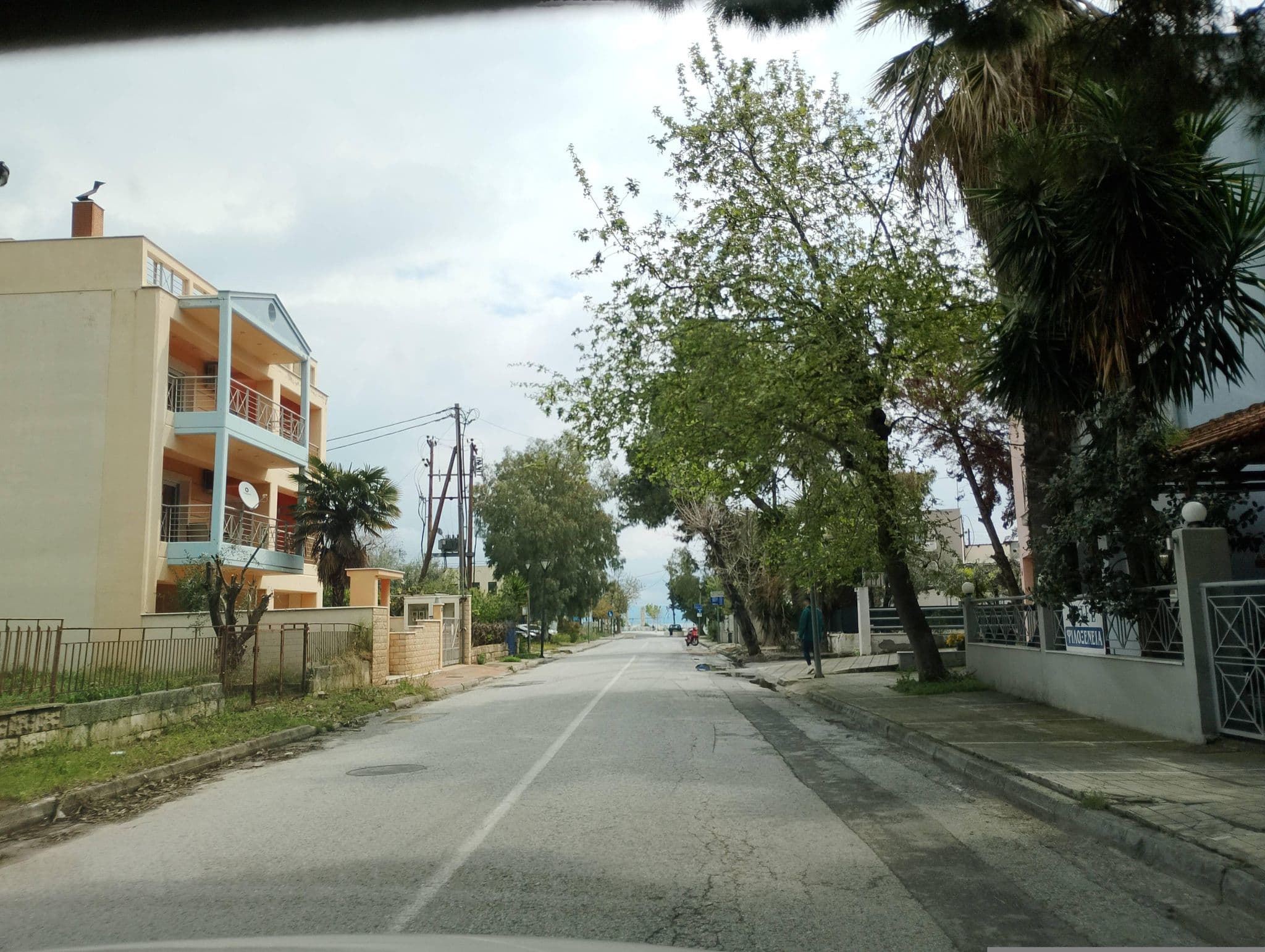 Street view near Hotel Filoxenia, Volos — © George_210 (CC BY-SA · Mapillary)