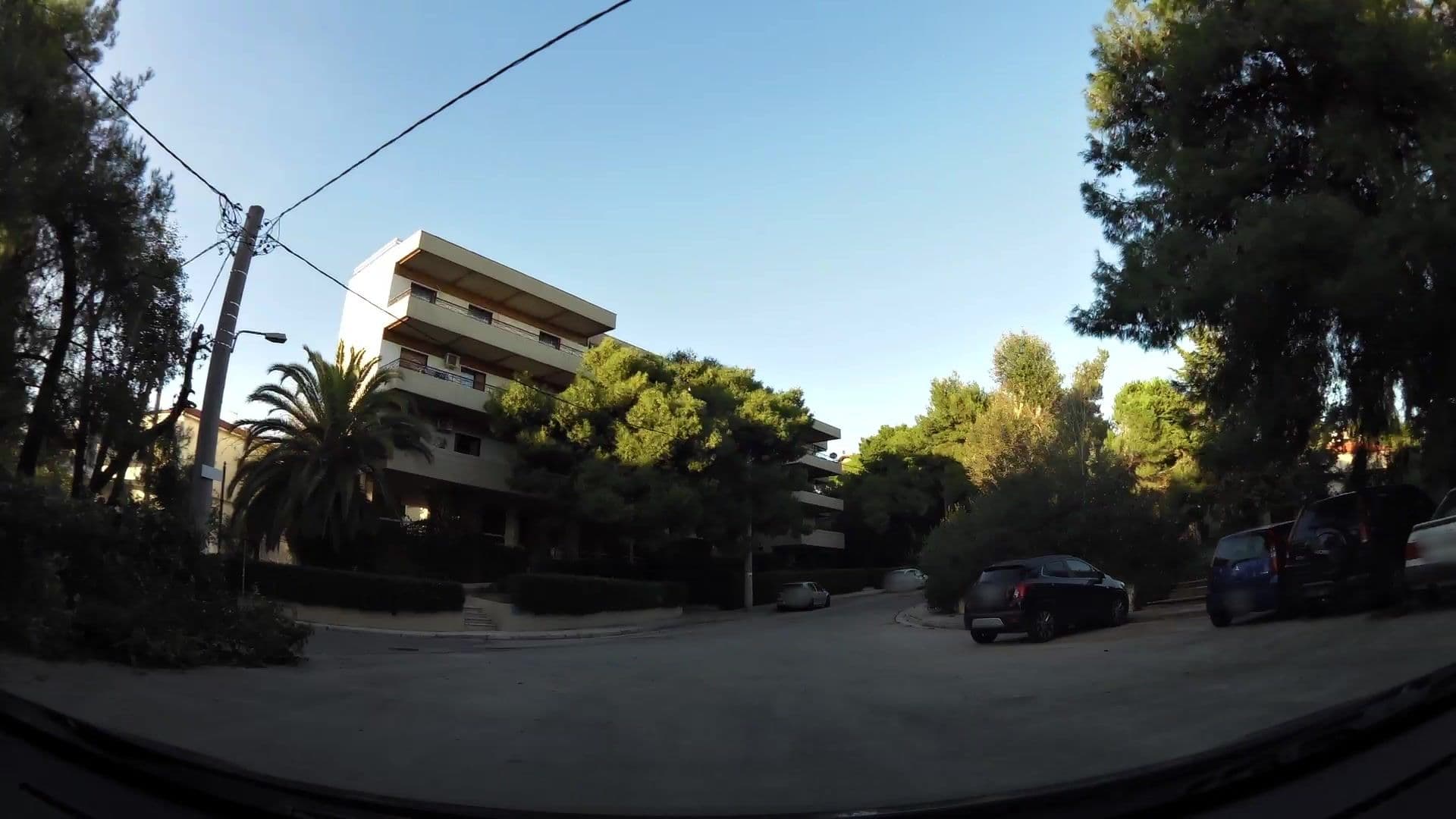 Street view near Grand Chalet Hotel Kifissia, Néa Erythraía — © kaartcam (CC BY-SA · Mapillary)