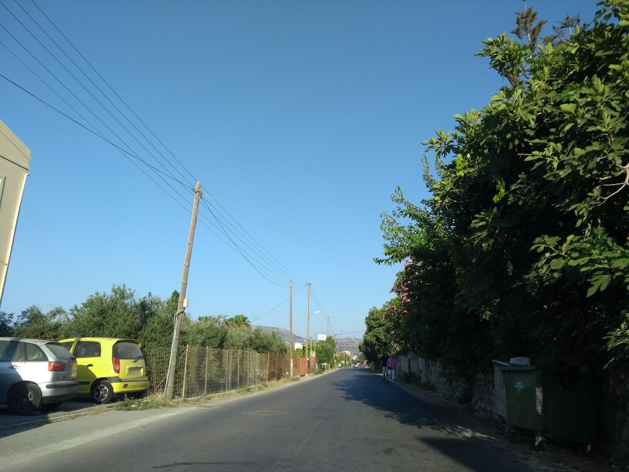 Street view near Maria's Apartments, Kalýves — © thetornado76 (CC BY-SA · Mapillary)