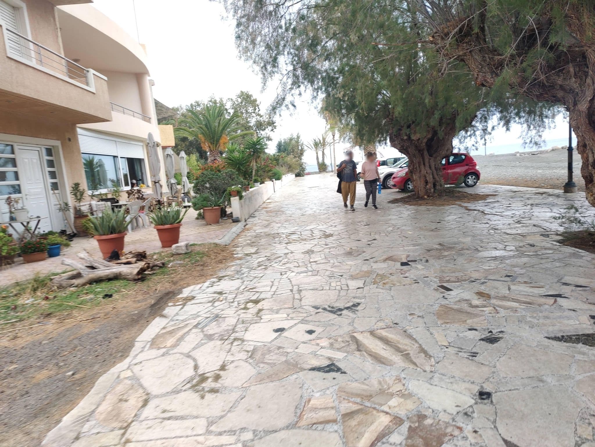 Street view near Nostos, Néa Anatolí — © pelgrim (CC BY-SA · Mapillary)