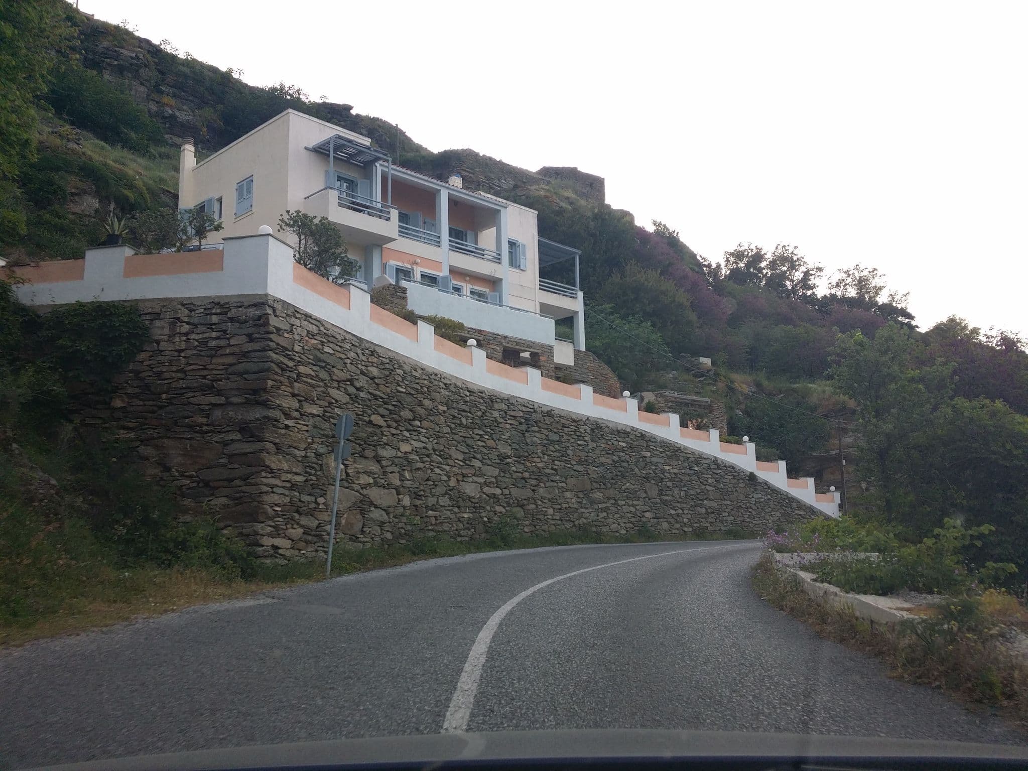 Street view near Hotel Serie, Lávrio — © pppetros (CC BY-SA · Mapillary)