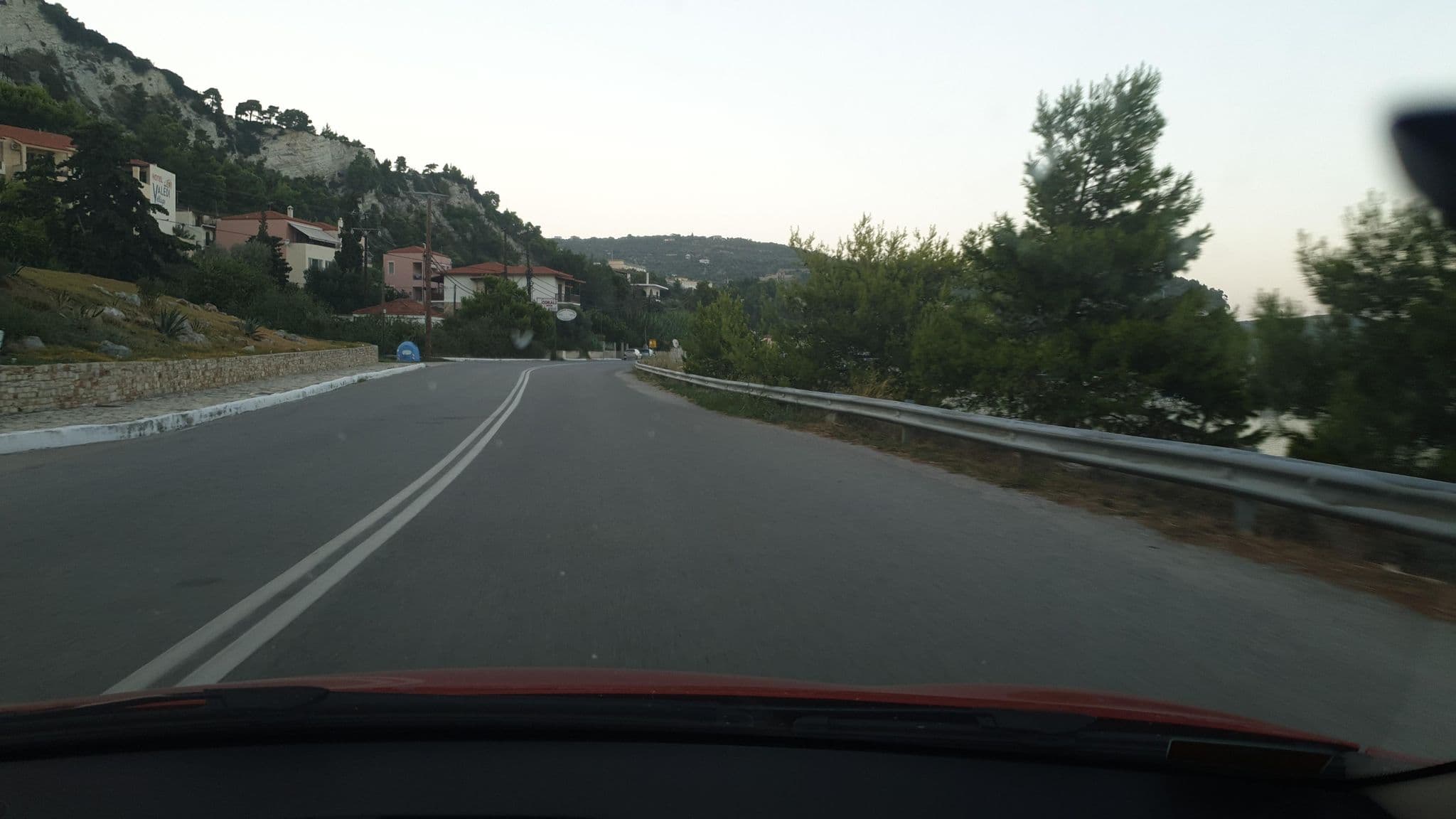 Street view near Kimi Palace, Kými — © yannakis (CC BY-SA · Mapillary)