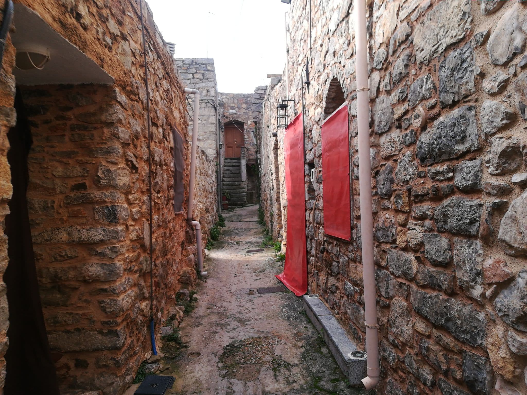 Street view near Sardunaki Chios, Pyrgíon — © nikolakopoulouv (CC BY-SA · Mapillary)