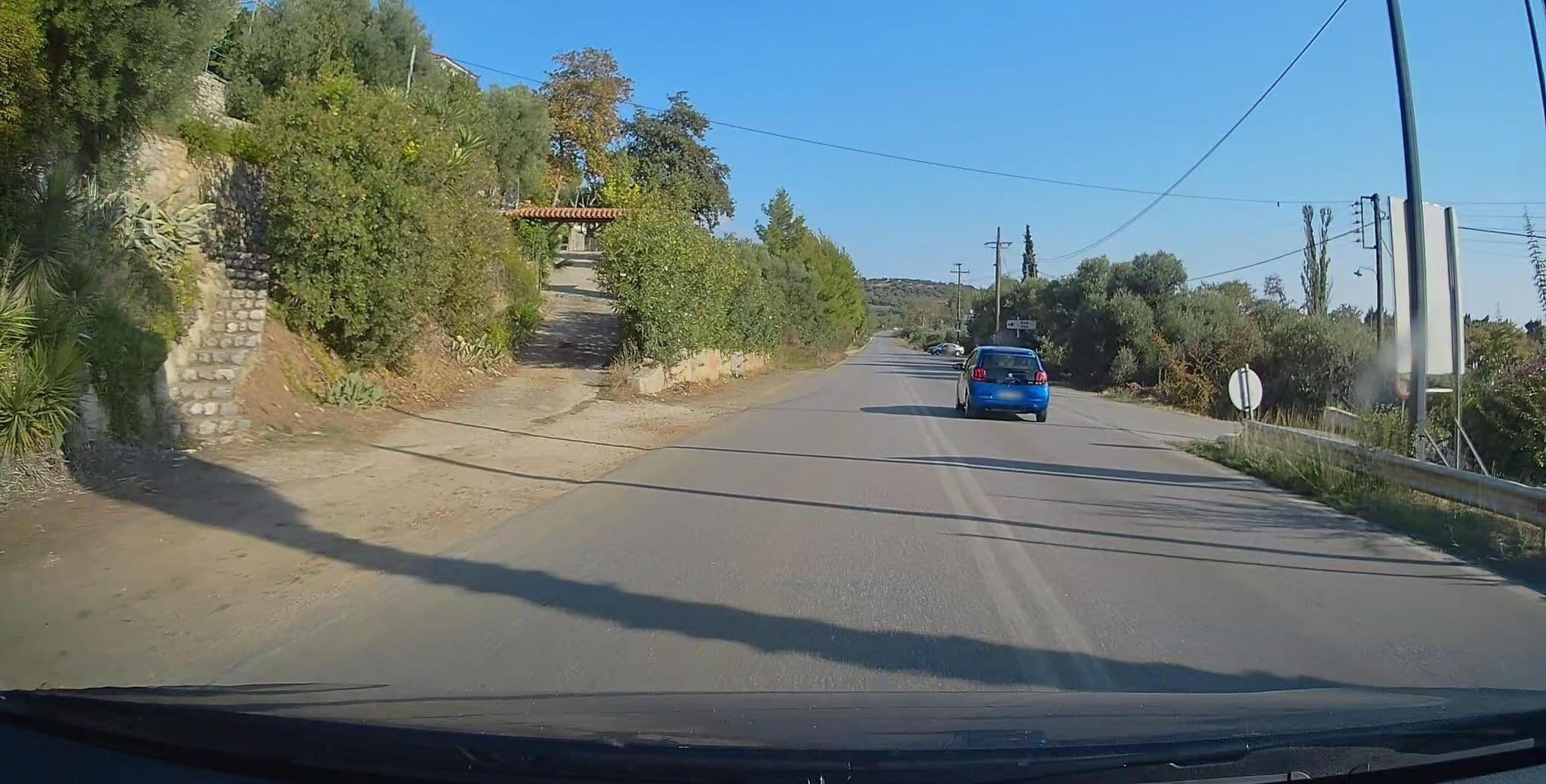 Street view near Villa Niovi, Níkiti — © gpsmapper (CC BY-SA · Mapillary)