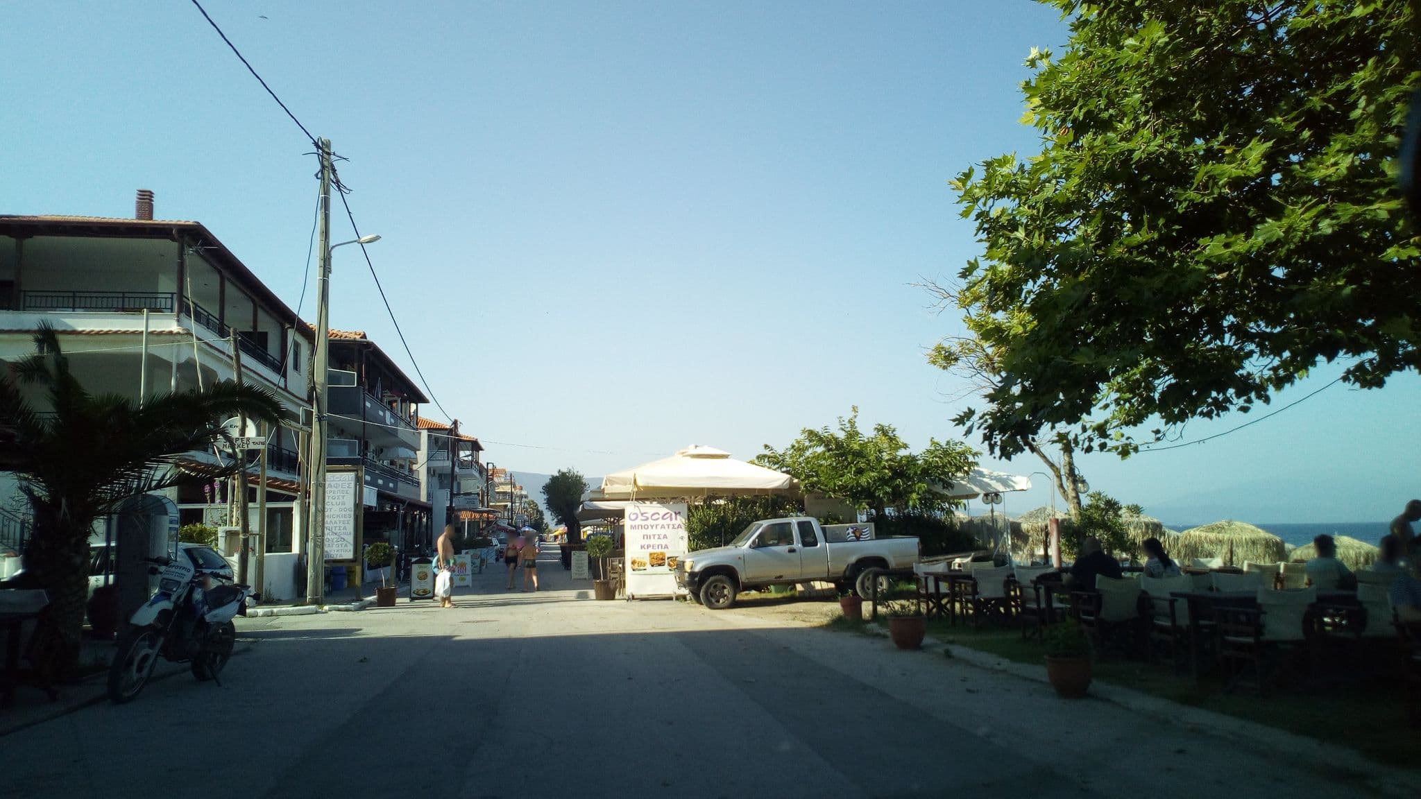 Street view near Rhapsody House, Néa Vrasná — © skarmoutsosv (CC BY-SA · Mapillary)