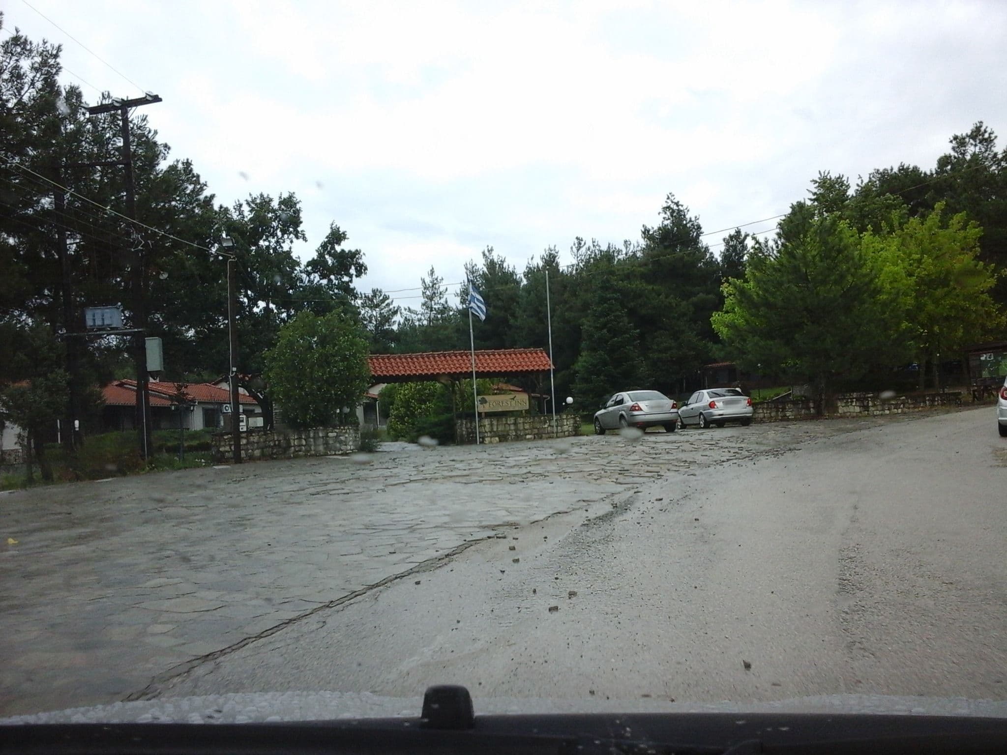 Street view near Apolithomeno Dasos Holiday Villas, Souflí — © robot8a (CC BY-SA · Mapillary)