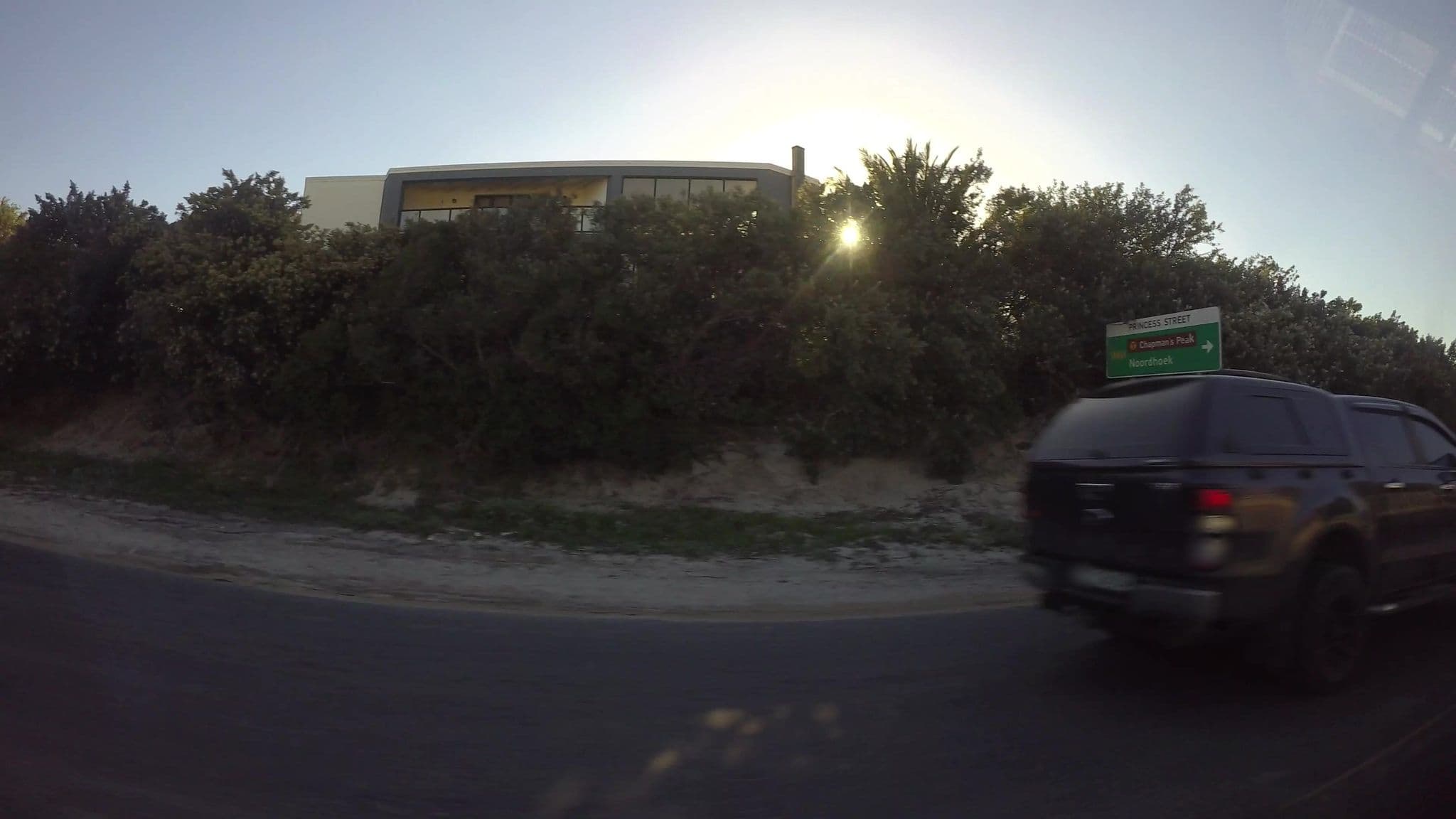 Street view near Hout Bay Beach Cottage, Constantia — © kaartcam (CC BY-SA · Mapillary)