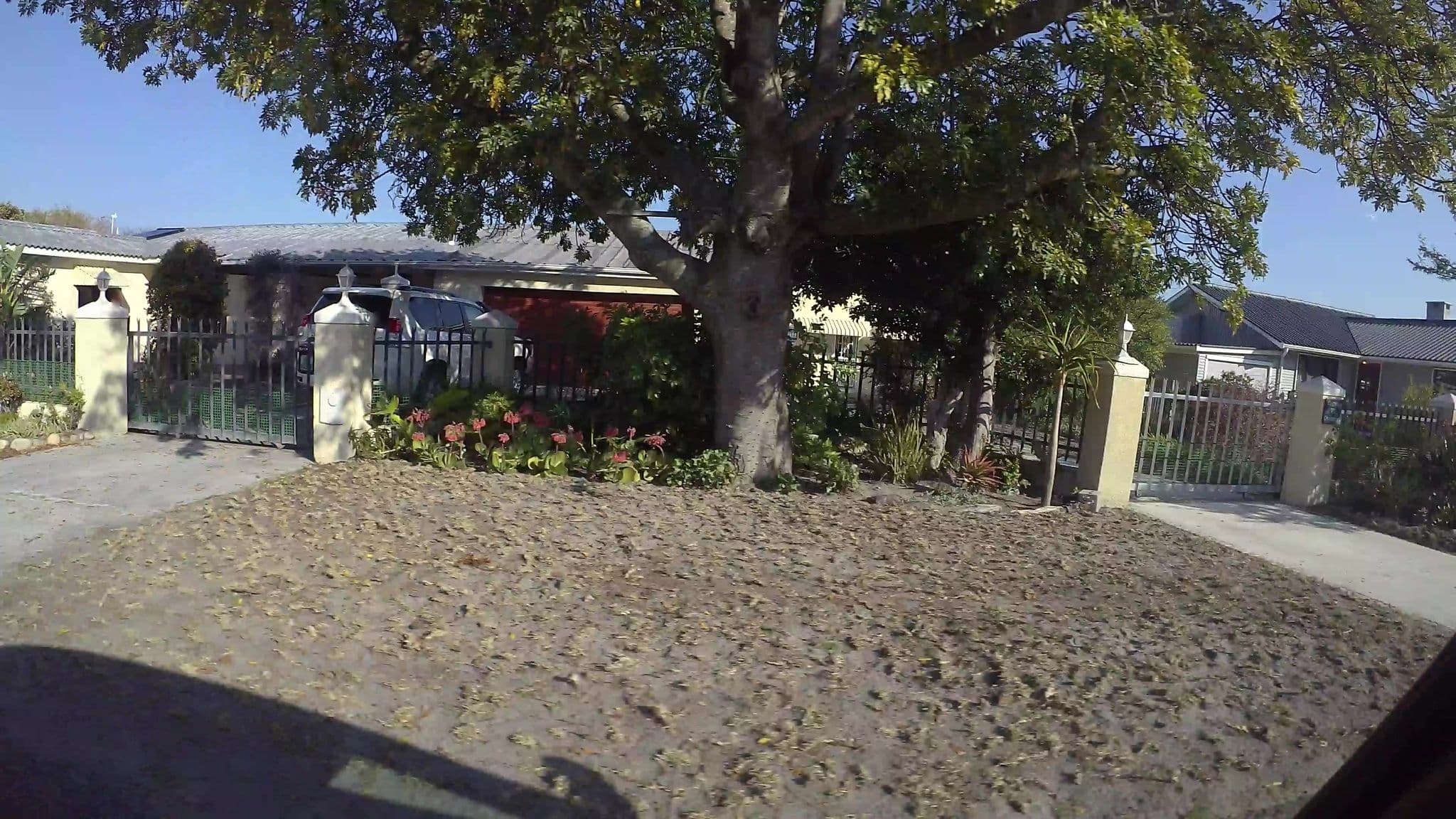 Street view near Whale Rock Accommodation, Hermanus — © kaart_3 (CC BY-SA · Mapillary)