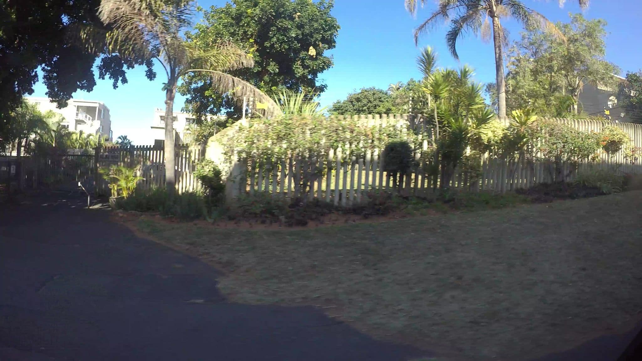 Street view near Blue Haze Luxury Beach Side Villa, Umhlanga, eMdloti — © kaart_3 (CC BY-SA · Mapillary)