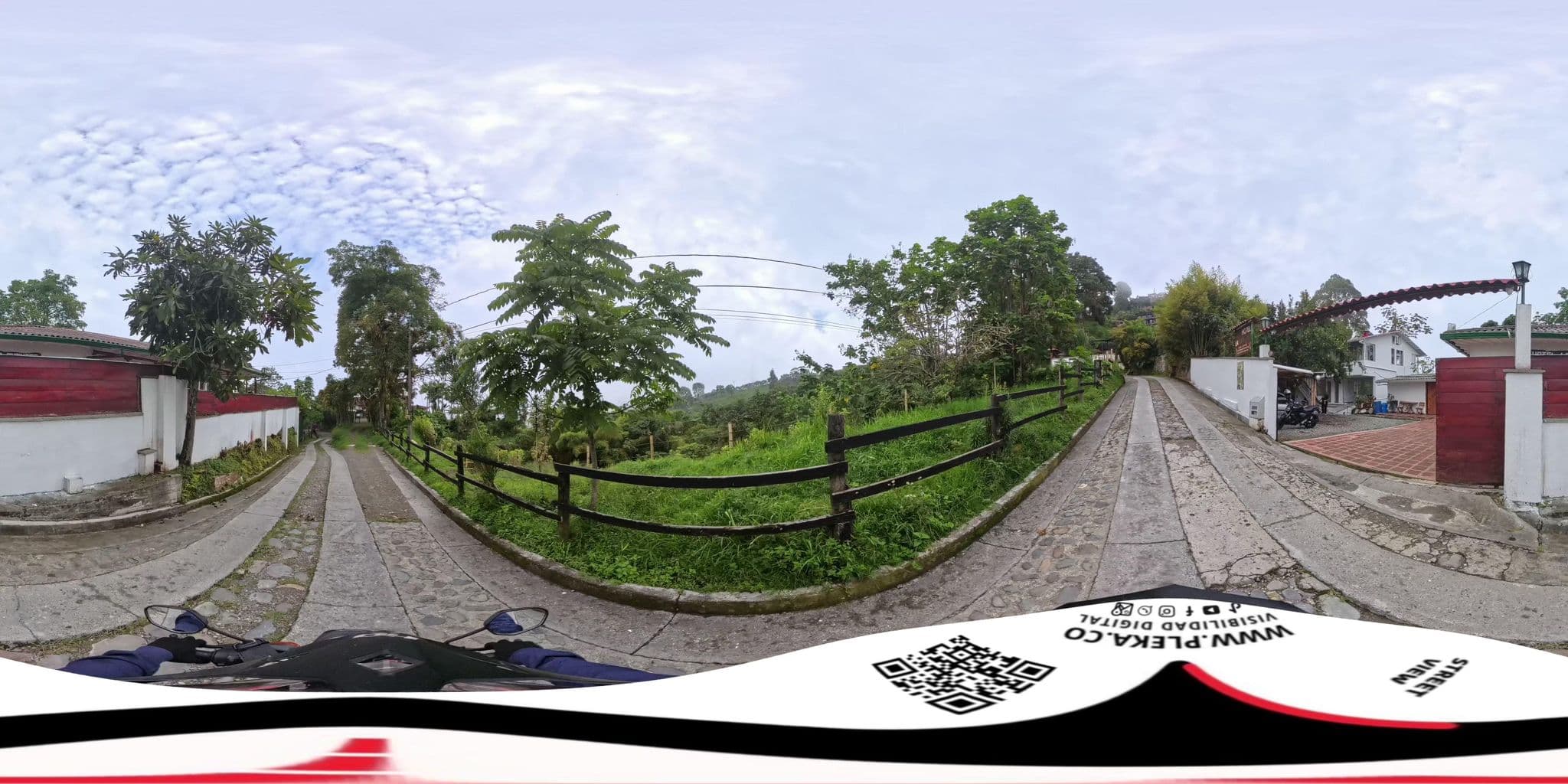 Street view near Eco Hotel LA JUANITA, Manizales — © Pleka (CC BY-SA · Mapillary)