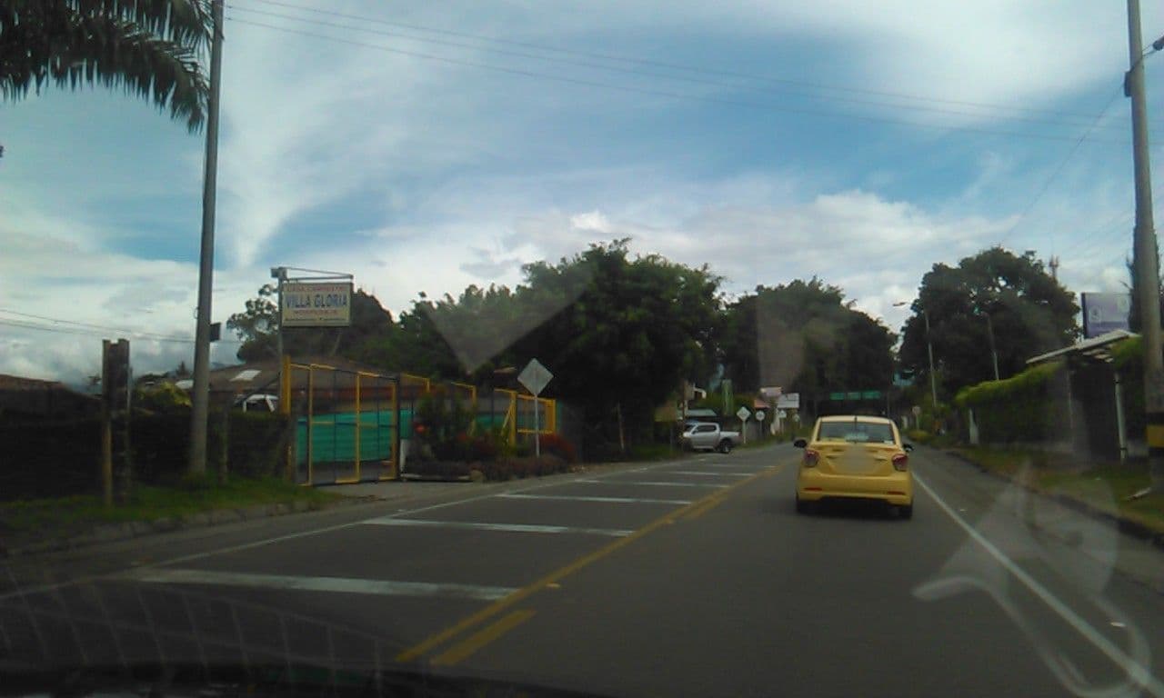 Street view near villa manuela latorre, Montenegro — © magn007 (CC BY-SA · Mapillary)