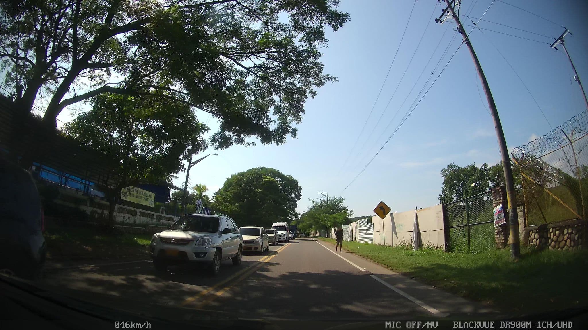 Street view near Hotel Ensueño Real, Melgar — © kaart_2 (CC BY-SA · Mapillary)