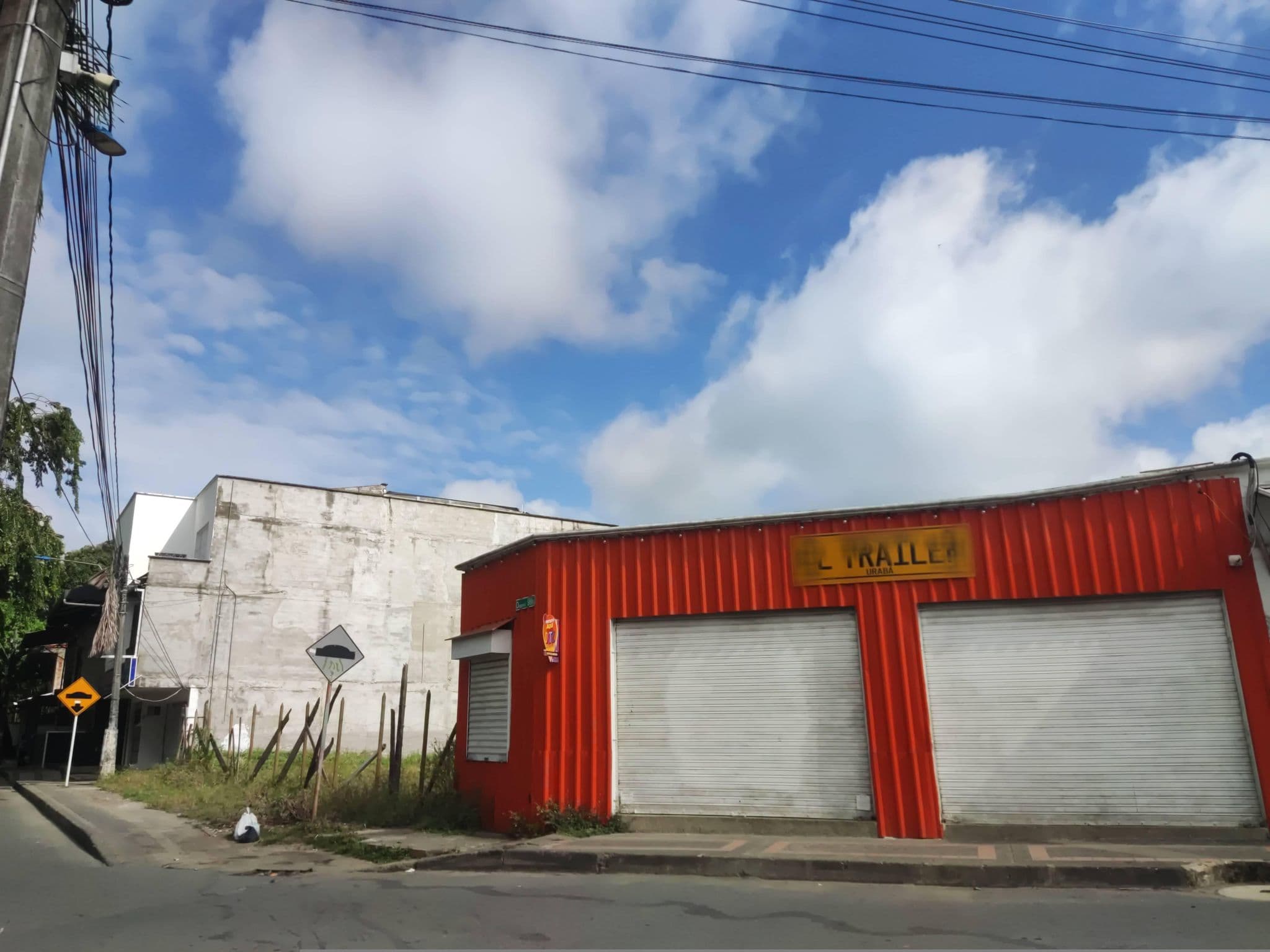 Street view near Hotel Villa del Prado, Apartadó — © zapata31 (CC BY-SA · Mapillary)